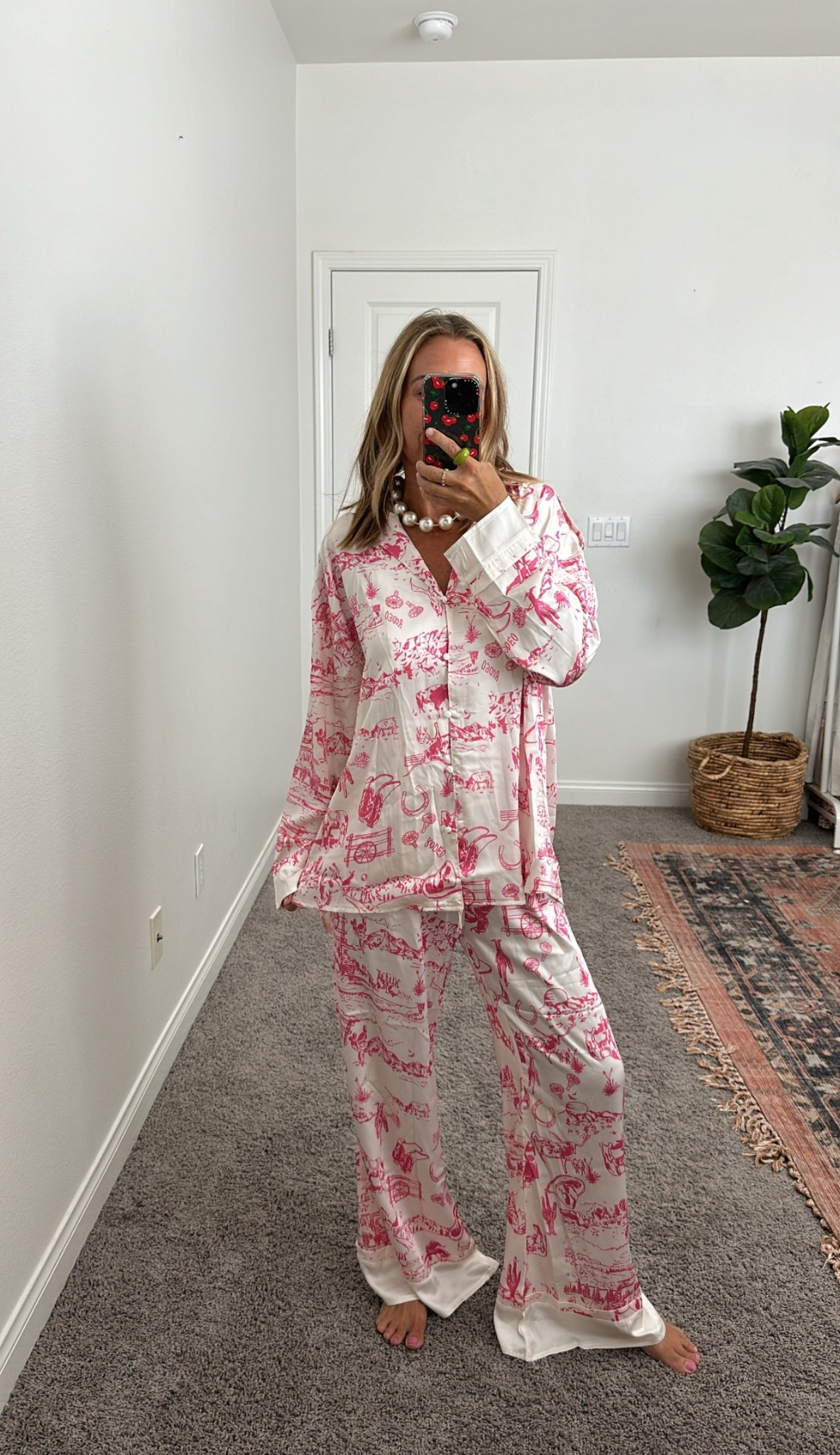 These pajamas are so fun + girly 

#LTKStyleTip #LTKFindsUnder100 #LTKSeasonal