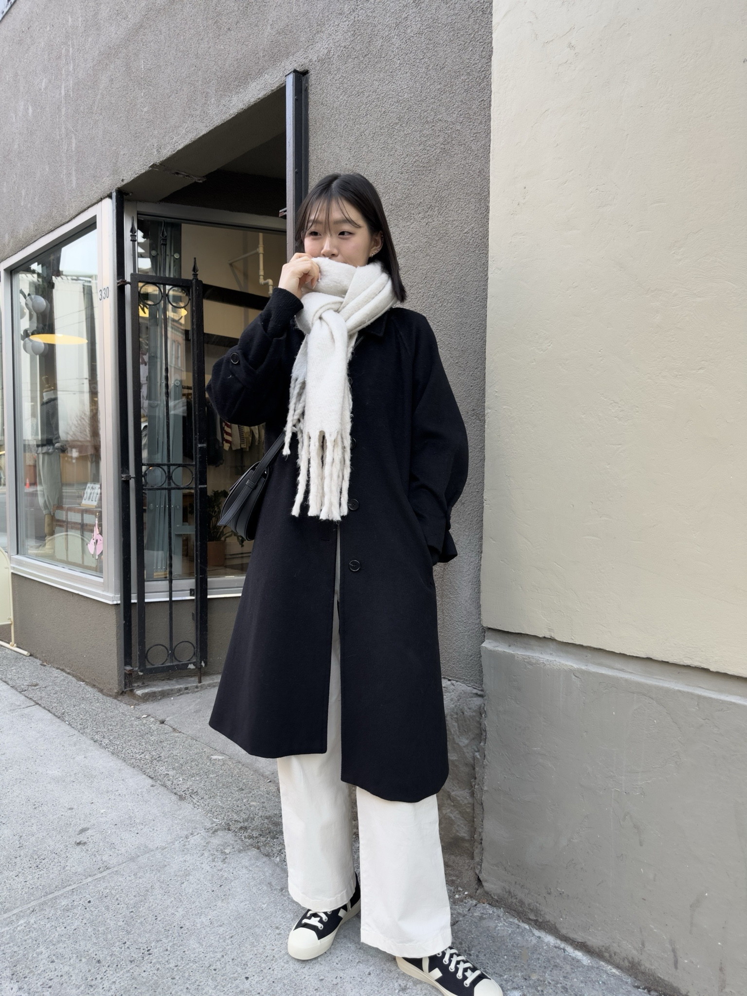Today’s vibe: Black, white, and breaking in these new shoes. Just the right mix of casual and chic! 

#LTKshoecrush #LTKAsia #LTKstyletip