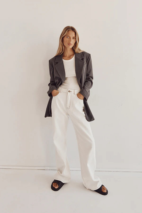 ALEXA OFF WHITE HIGH STRAIGHT JEAN | DISSH