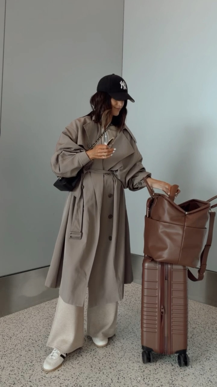 Travel outfit for an 11+ flight to Japan ✈️ I’m just shy of 5-7” wearing the size small seaters ans XS pants in the color Dune Heather and XS tee. #stylinbyaylin #aylin #travel @Spanx 
 

#LTKootd #LTKTravel #LTKSeasonal