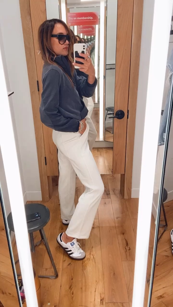 Top in 4, bottoms in 6
Softest pieces from lululemon 
Wide leg joggers 
Fall outfits 
Travel Outfit 