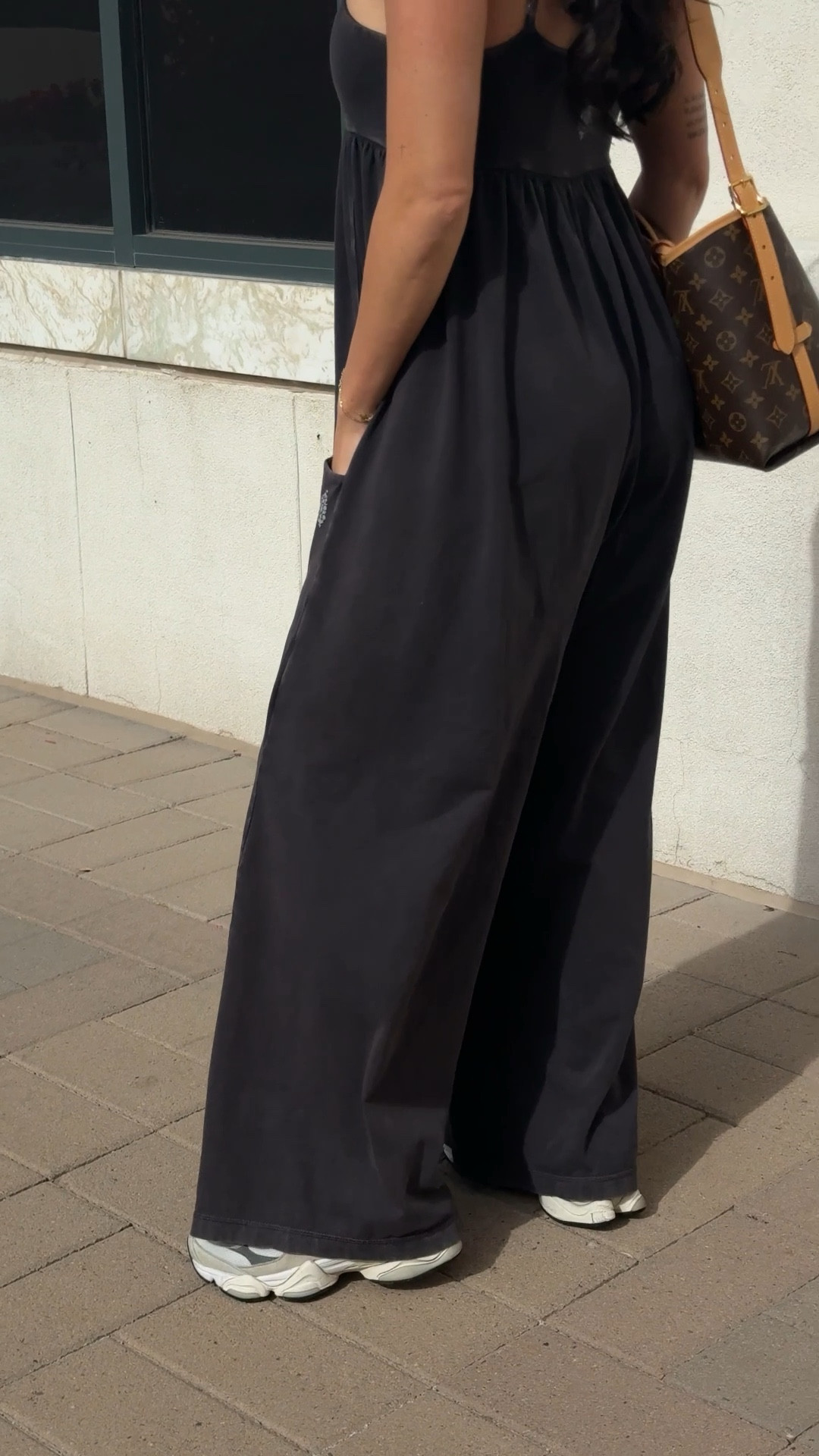 Wearing this free people jumpsuit today! I am in a size XS. Comes in other colors! It would be bump friendly as well

Active 
Jumpsuit 
Mom outfit


#LTKSeasonal #LTKootd #LTKmomlife