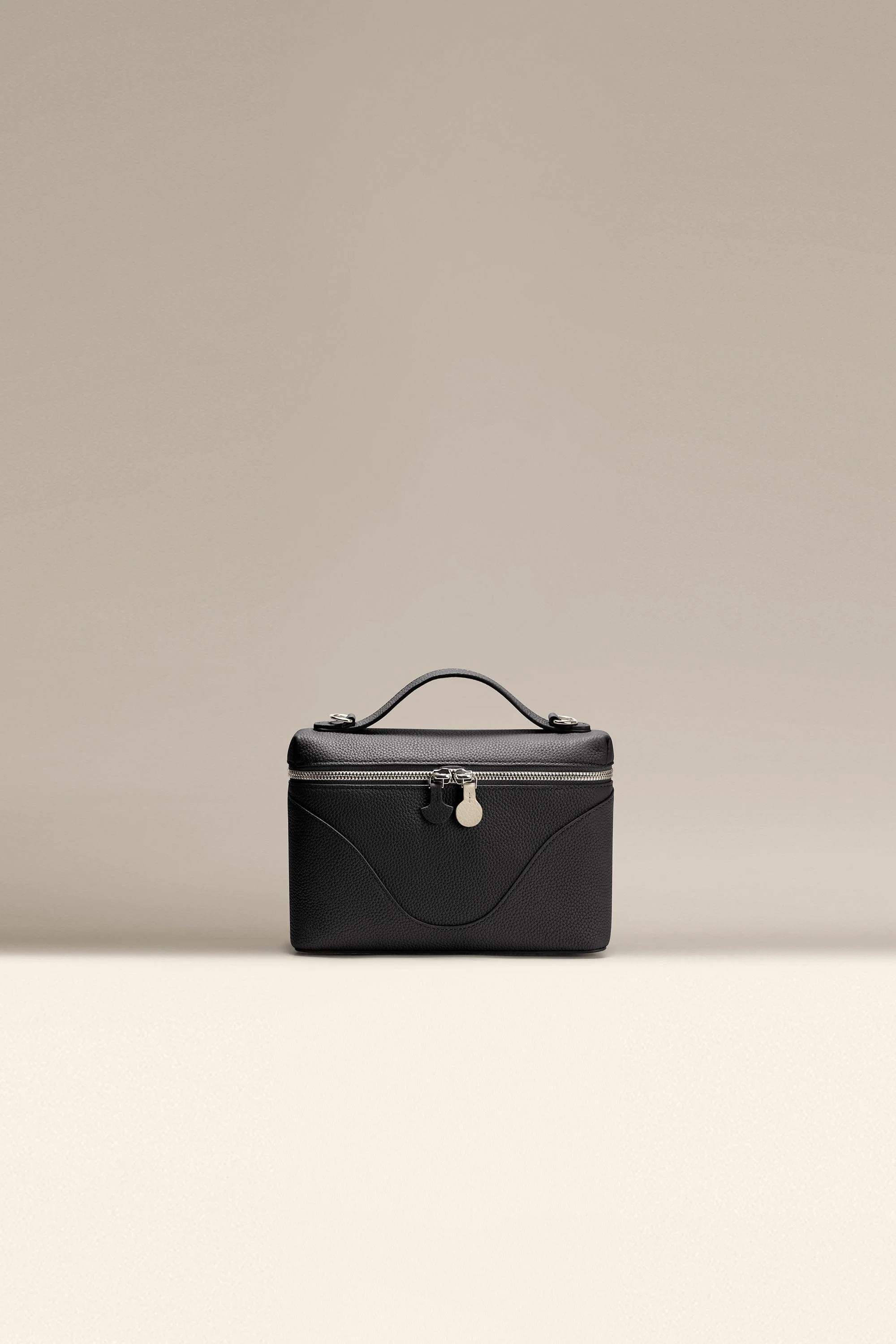 Shop Mini Anchor Bag - OLEADA: Small Leather Work Shoulder Bag | OLEADA