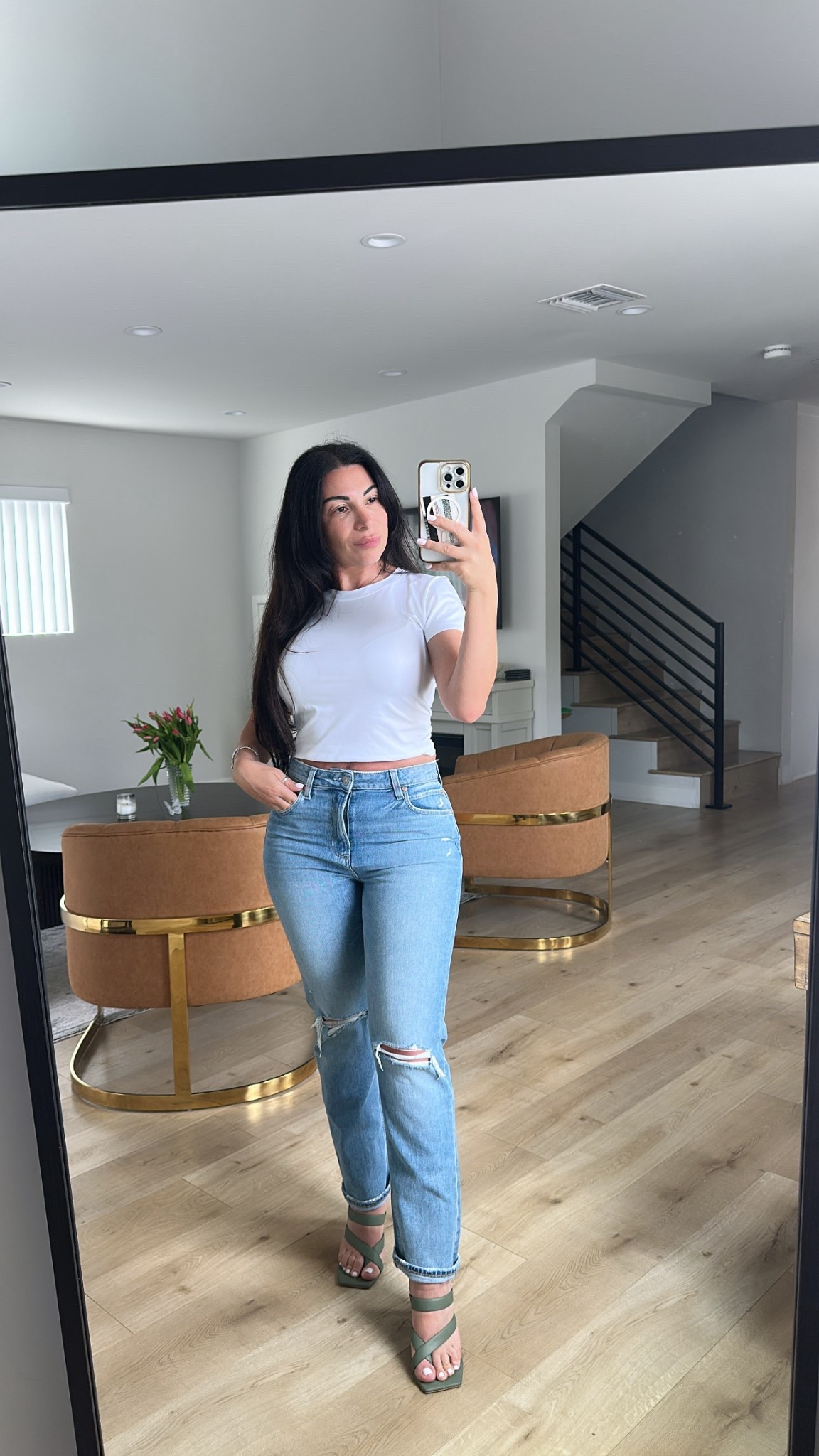  Fits like a glove around my waists.perfect fit, little stretchy 
Jeans: size 25
Top: small
Shoes: 7 1/2 US


#LTKStyleTip #LTKBeauty #LTKPetite