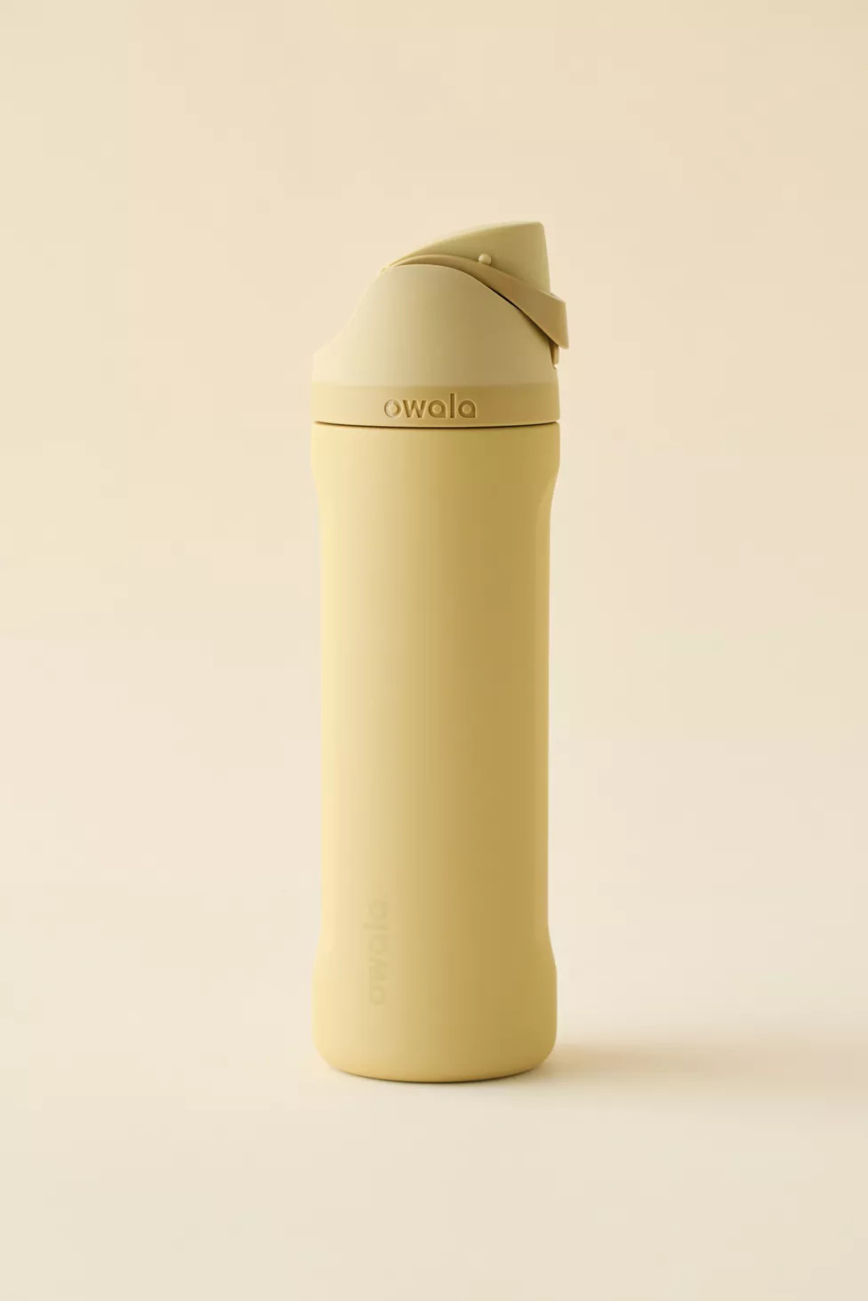 Owala FreeSip 24 oz Water Bottle | Urban Outfitters (US and RoW)
