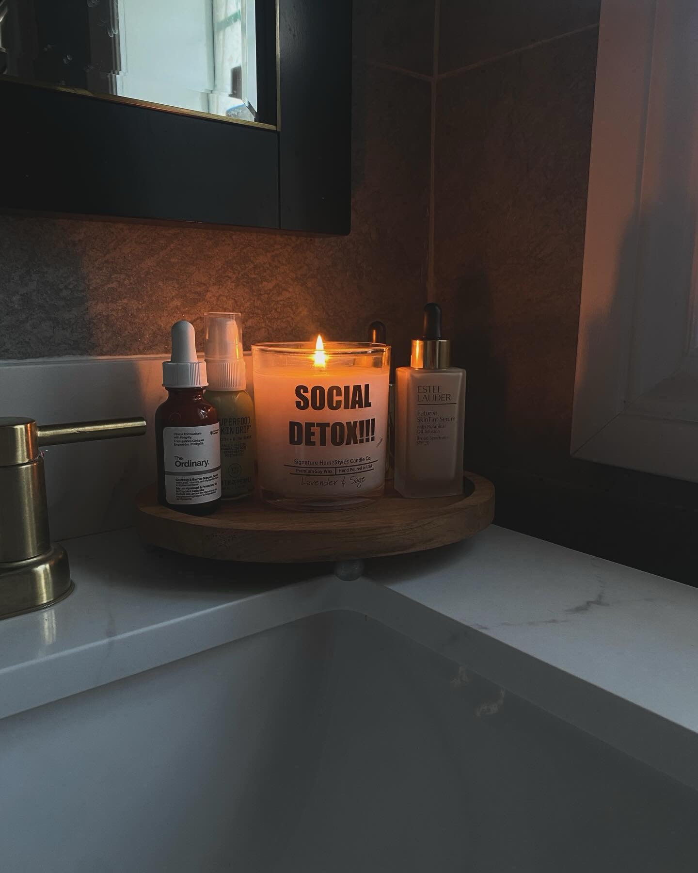 “Embracing tranquility with #SignatureHomeStyles 🌿✨”

It’s time to unplug, unwind, and recharge in a space that nurtures the soul. 

Join me on a journey of mindful living and discover the beauty of a social detox.

SHOP AT LINK IN BIO 🔗 

#SocialDetox #HomeWellness #CandleCommunity

#LTKStyleTip #LTKHome #LTKSaleAlert