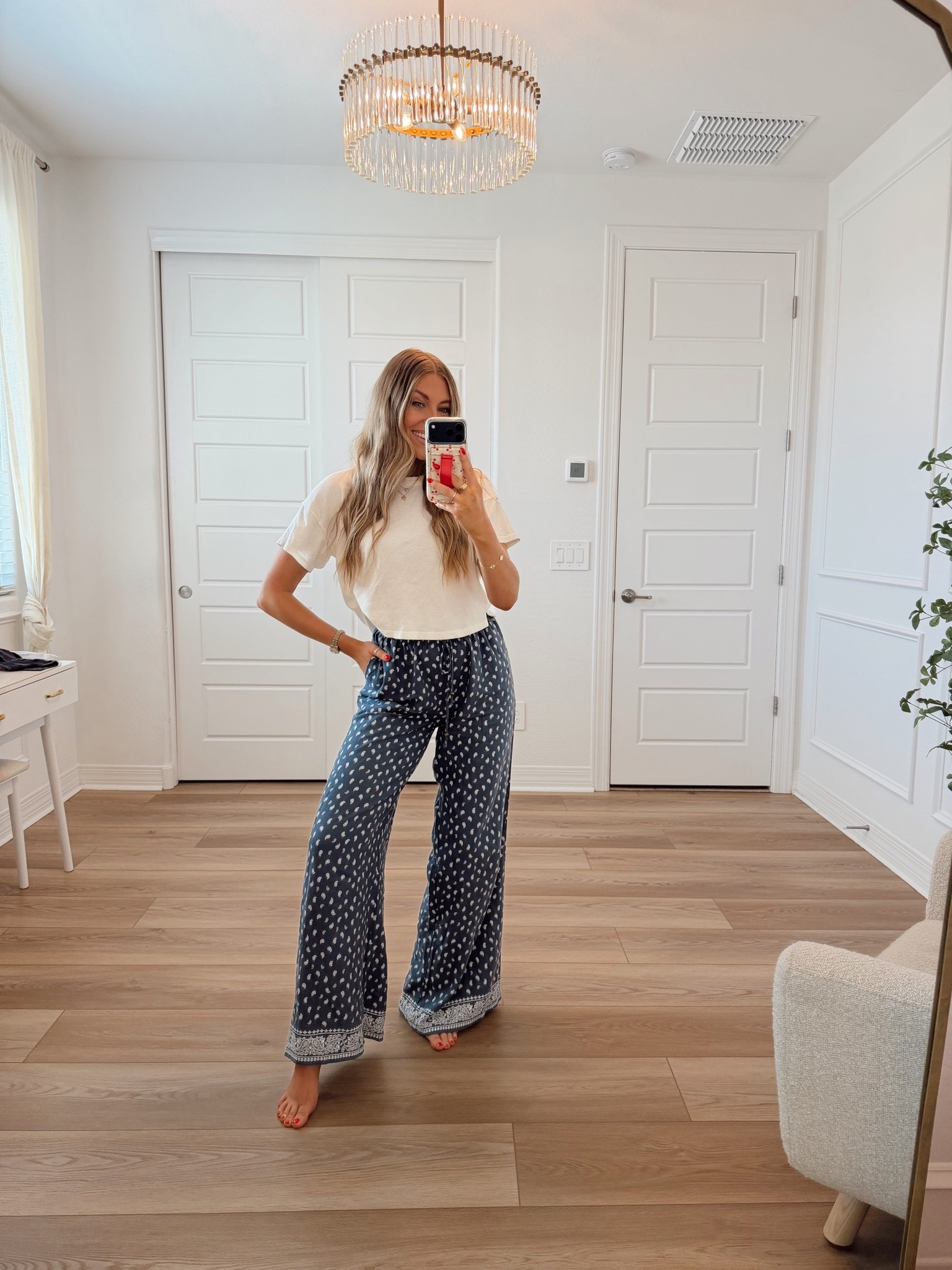 Cute & comfy summer fit! This would be so cute for the 4th of July too! Wearing smalls 

@Aerie @Target

#LTKootd
