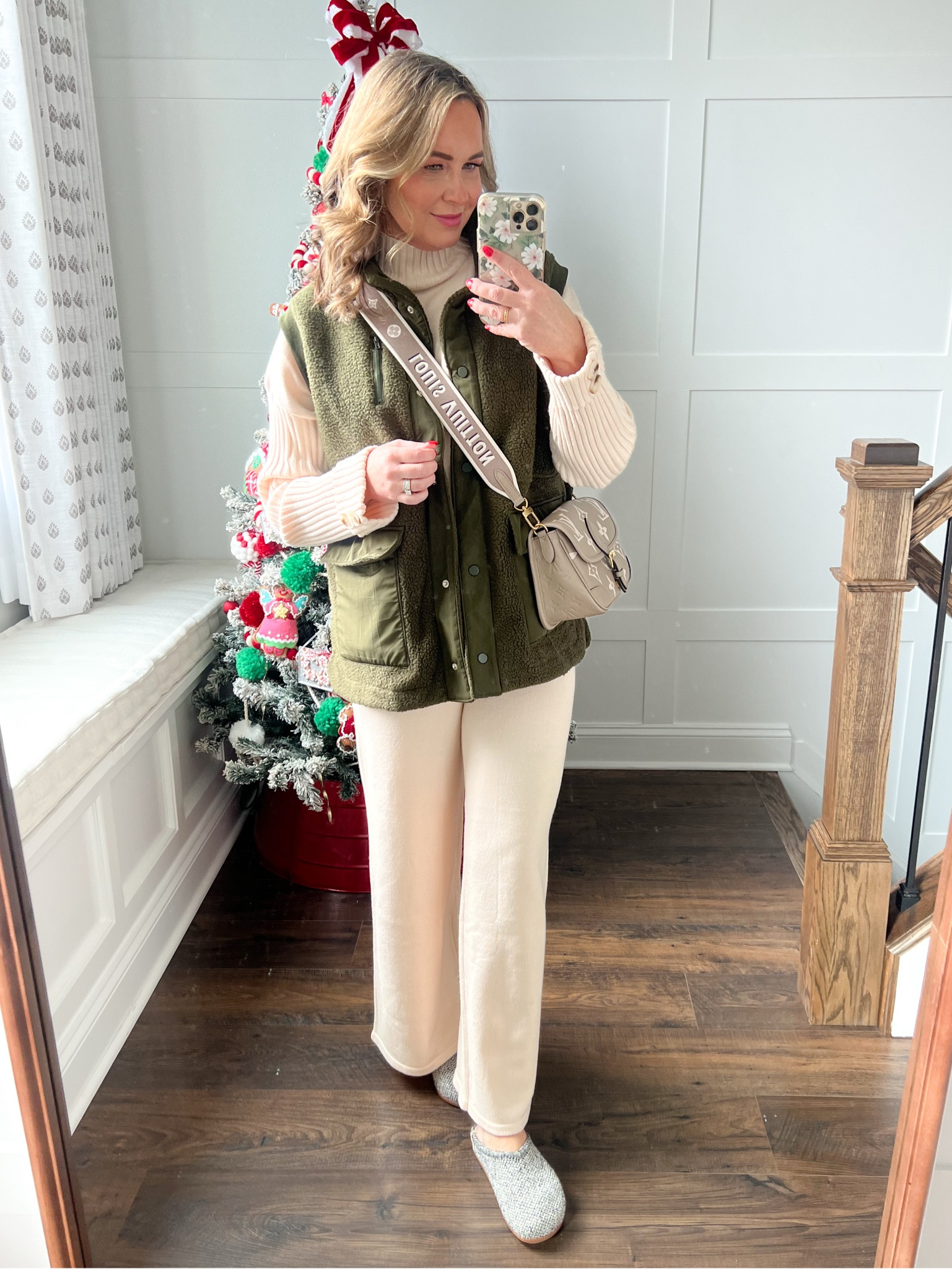 Matching set and vest are both from Amazon! I have this set in so many colors. Wearing size medium in both. Also linking my other best selling matching sets and fleece vests along with a sweater I got recently that is turned out to be so nice! 

#founditonamazon #ad #liketkit @amazon @shop.ltk

#LTKFindsUnder50 #LTKStyleTip #LTKTravel