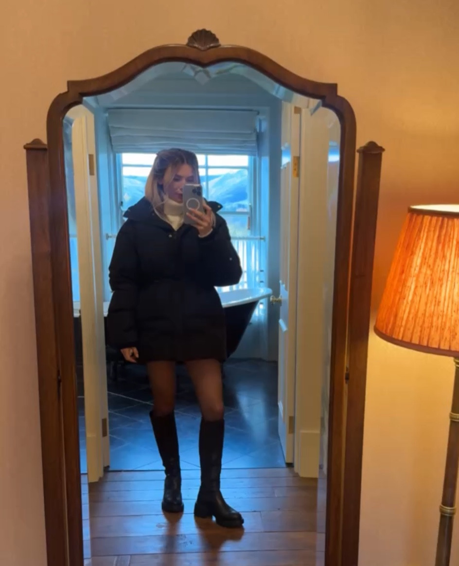 The cosiest coat you ever did see! 

#LTKGiftGuide #LTKHolidaySale #LTKHoliday