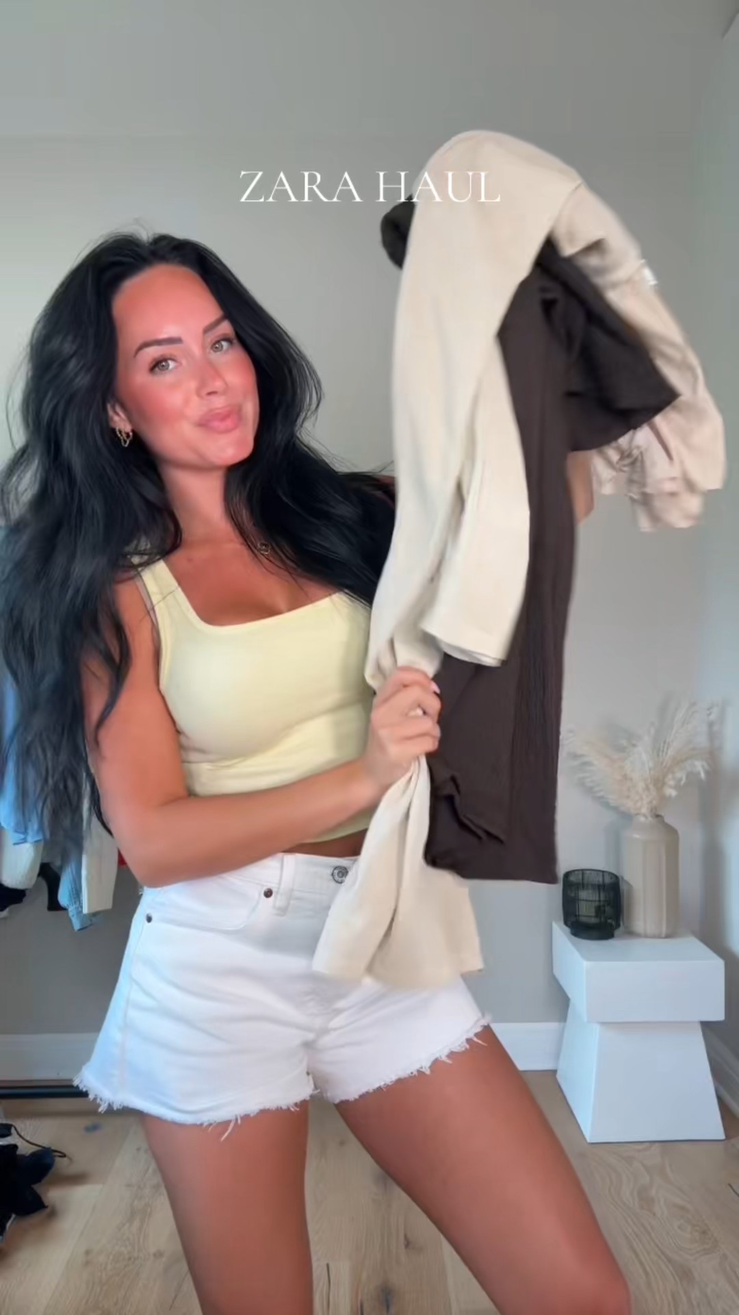 Zara Haul ✨ I will have these linked on my LTK in the Zara section! 

My sizing 5’7, 145lbs, 32dd 
I’m wearing size smalls and 27 curve love shorts 

#LTKFindsUnder100 #LTKSaleAlert #LTKStyleTip