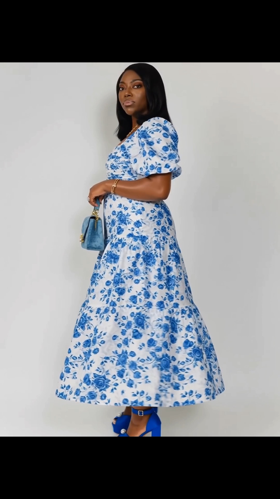 Florals for those sunny days👗👡💼