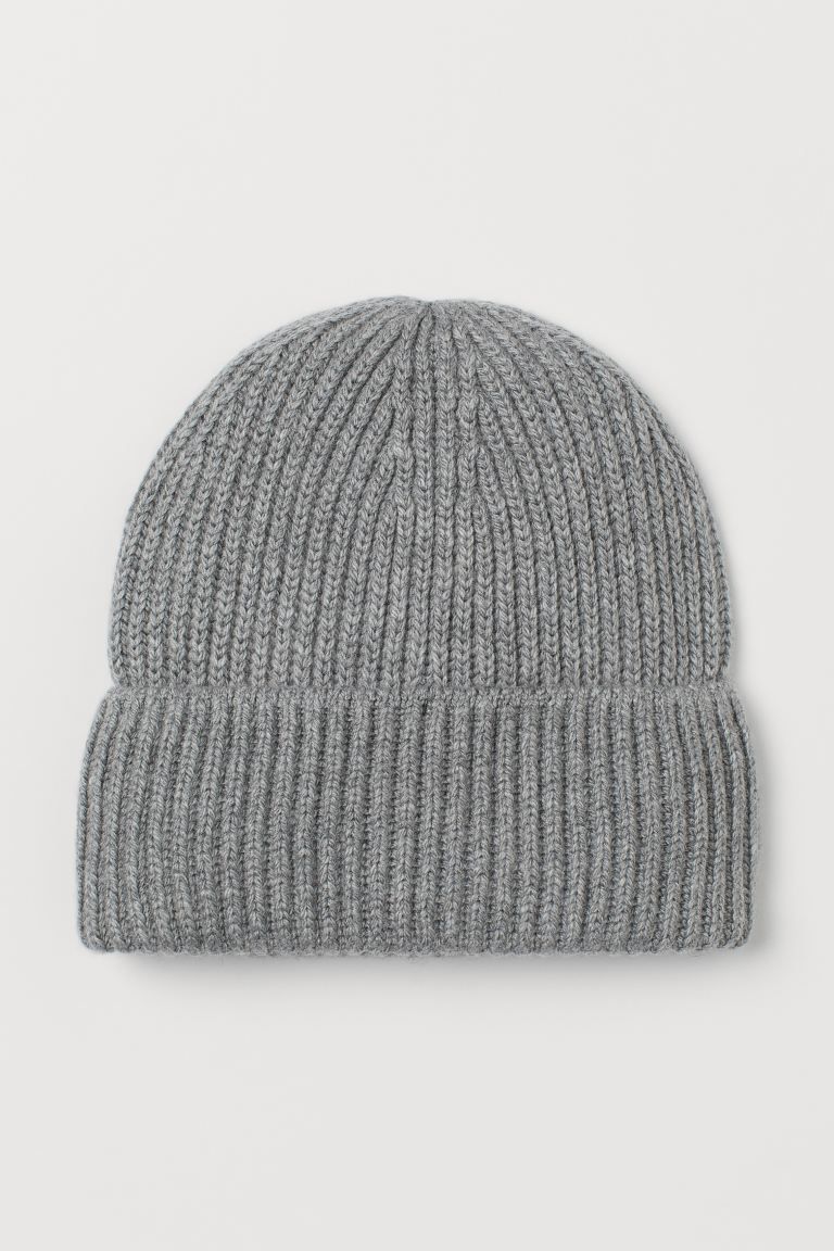 Ribbed Hat
							
							
            $6.99 | H&M (US + CA)