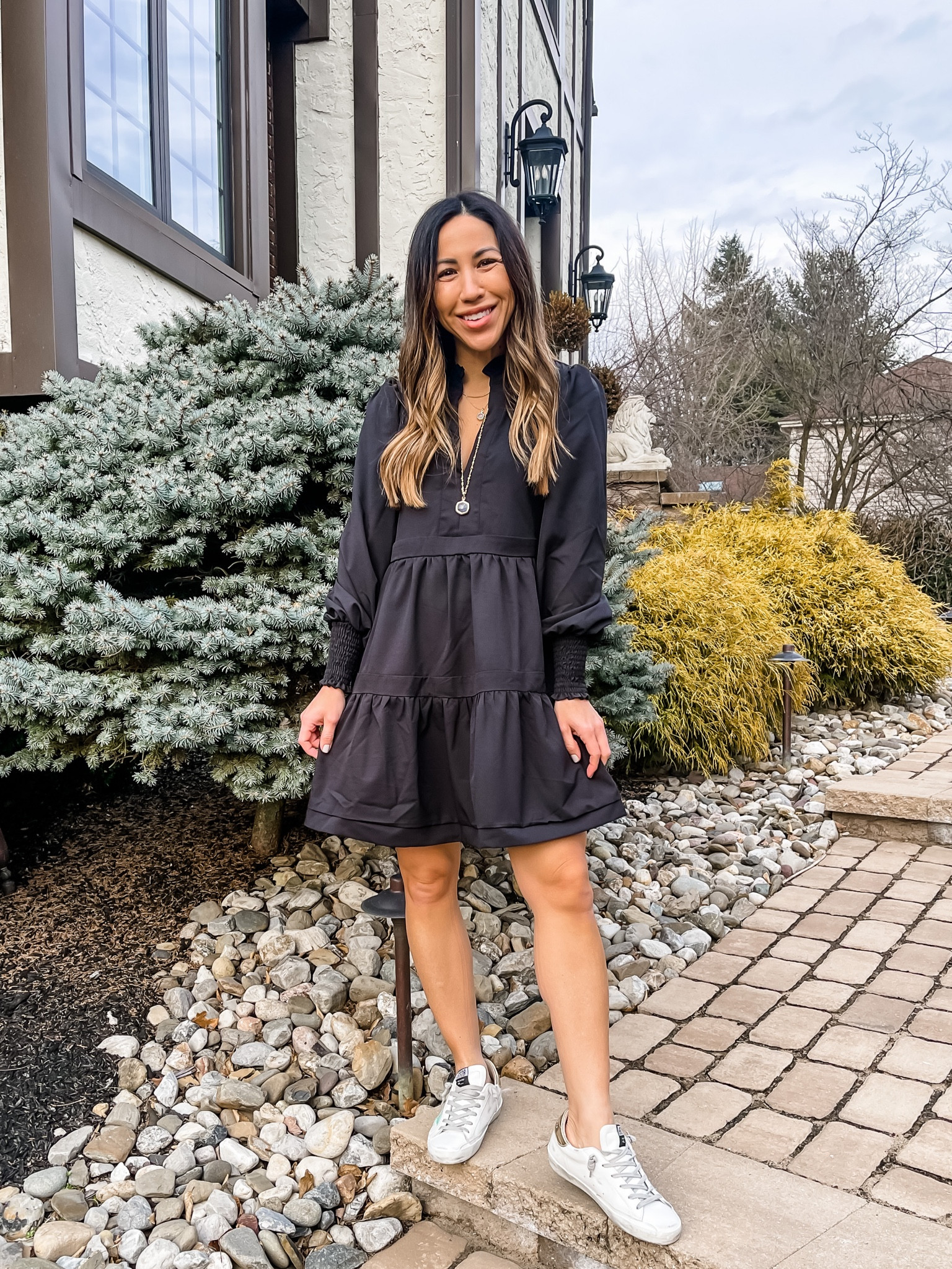 The best little black dress: Comment LINKS210 and I’ll dm you links to shop these pieces. 

Lots of new arrivals @gibsonlook but this dress is def a fav! We all need a good LBD that can go from office to weekend. Code TAMMY10 for 10% off. Runs big. Wearing XXS. 

Ways to shop: 
1. Comment LINKS210
2. Link in bio 
3. Shop in LTK app (search houseofleoblog)
4. Use this link
5. Go to stories 

LBD, black dress, Gibson look, spring dress, spring dresses, workwear 

Wearing xxs

#LTKworkwear #LTKunder100 #LTKsalealert