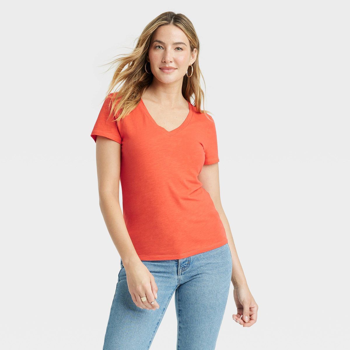 Women's Fitted Short Sleeve V-Neck T-Shirt - Universal Thread™ | Target