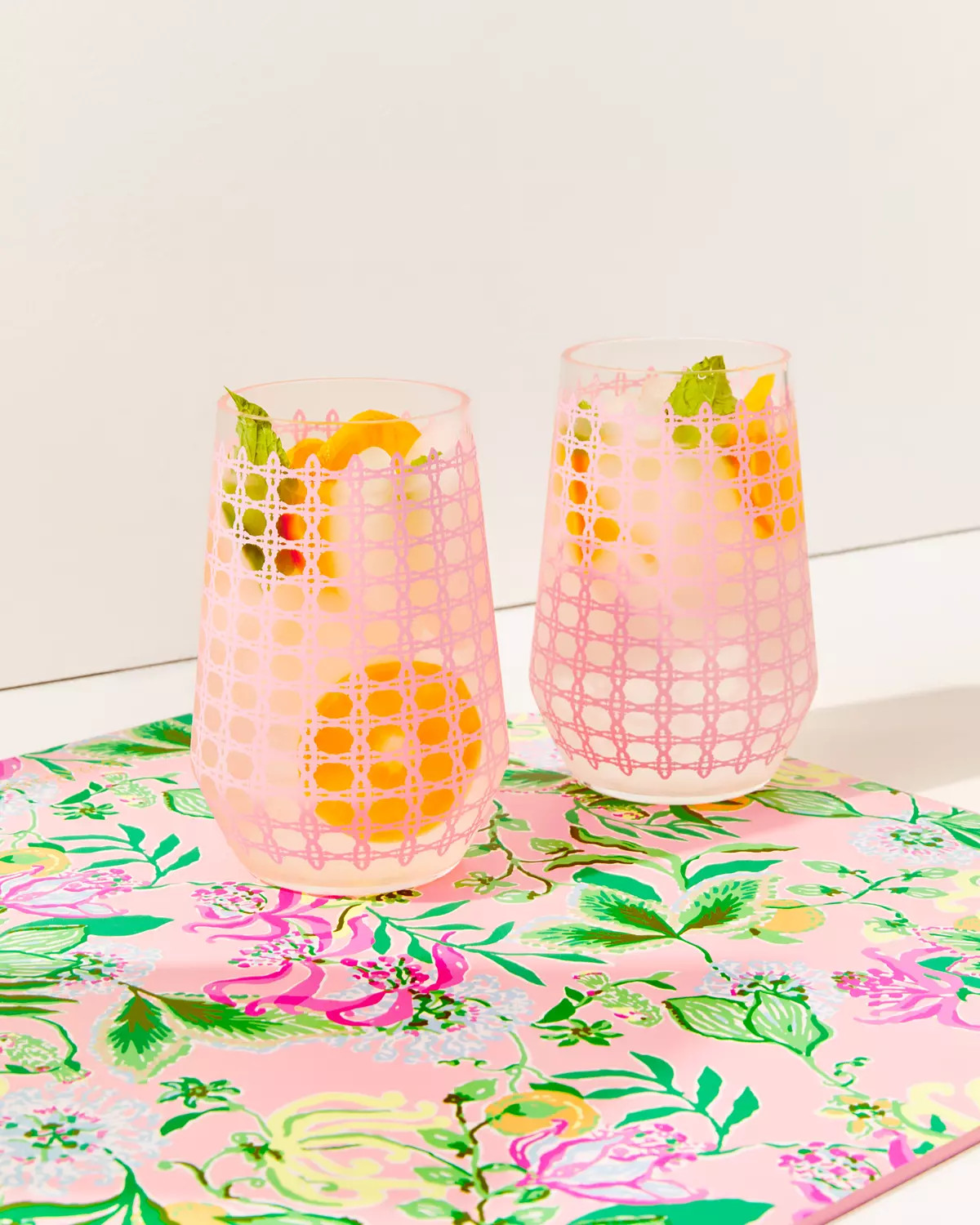 Acrylic Wine Glass Set | Lilly Pulitzer