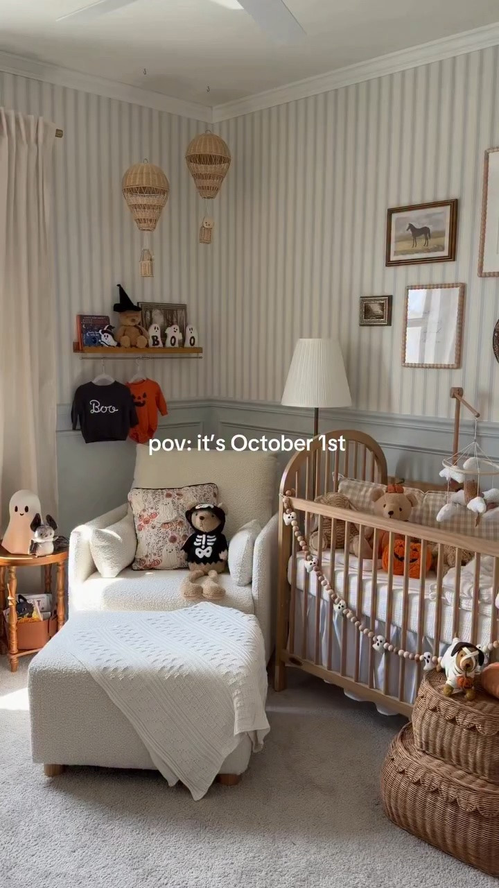 Halloween in Baby G’s room 🥹👻🎃 #halloween #babyroom #babyroomdecor #nurserydecor #momlife
