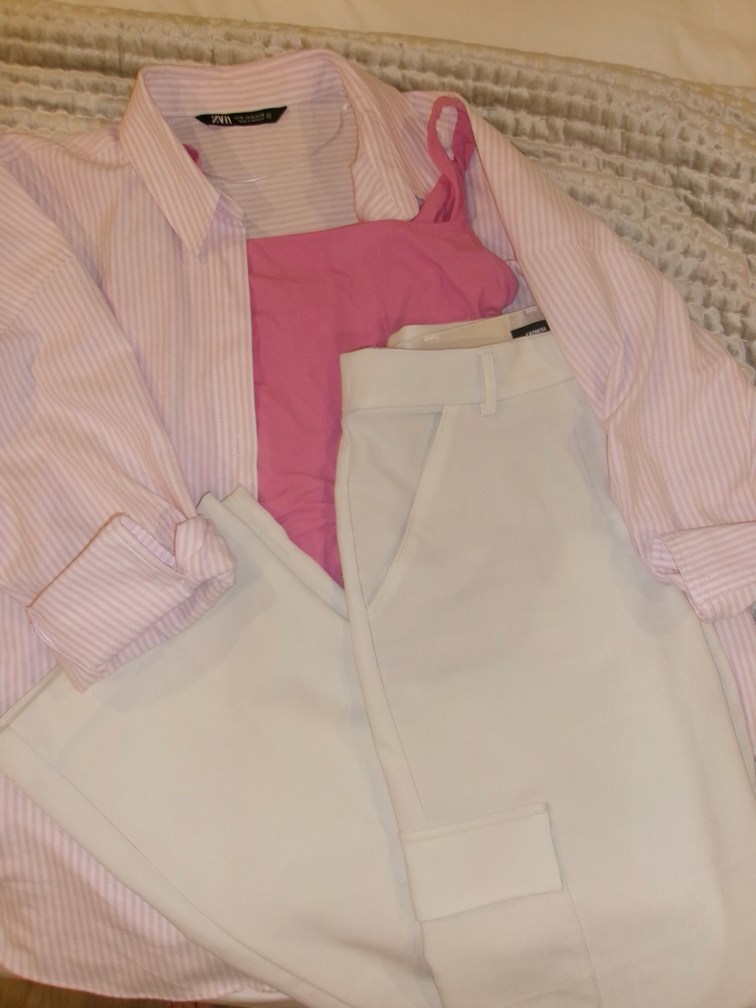 work barbie outfit 👛🌷💕

#LTKStyleTip #LTKFindsUnder100 #LTKWorkwear