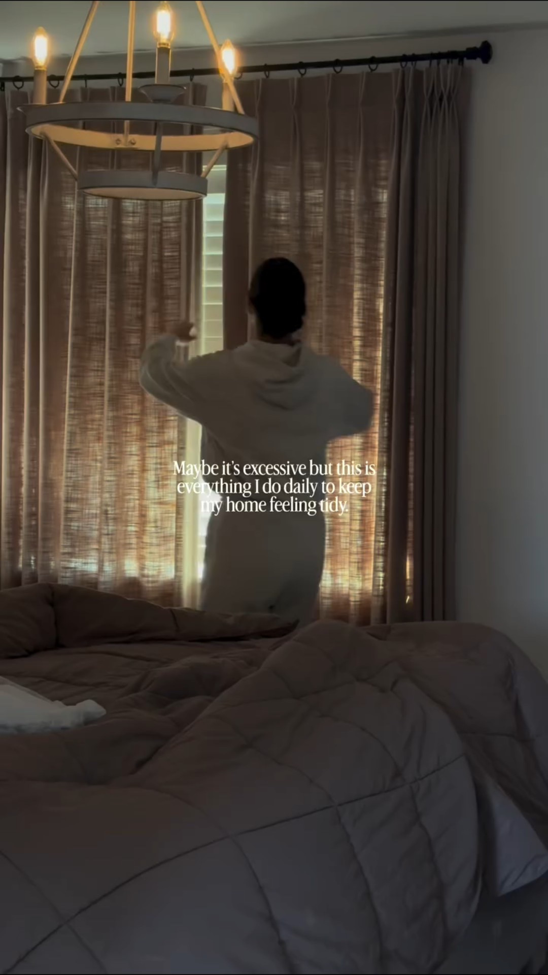 Before I can even start my day, I need to do these quick resets. It’s honestly just become a habit now and I’m basically on autopilot. 

Comment “clean” below and I’ll send you all the links to my favourites 🤍✨ 

#homereset #morningreset #minimalhome #tidyhome