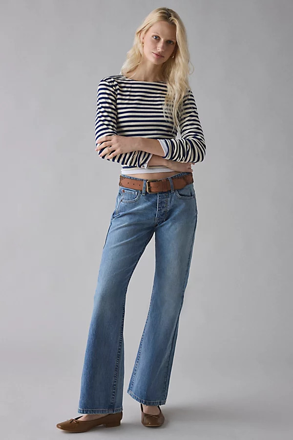 BDG Teo Relaxed Low-Rise Bootcut Jean in Alberta, Women's at Urban Outfitters | Urban Outfitters (US and RoW)