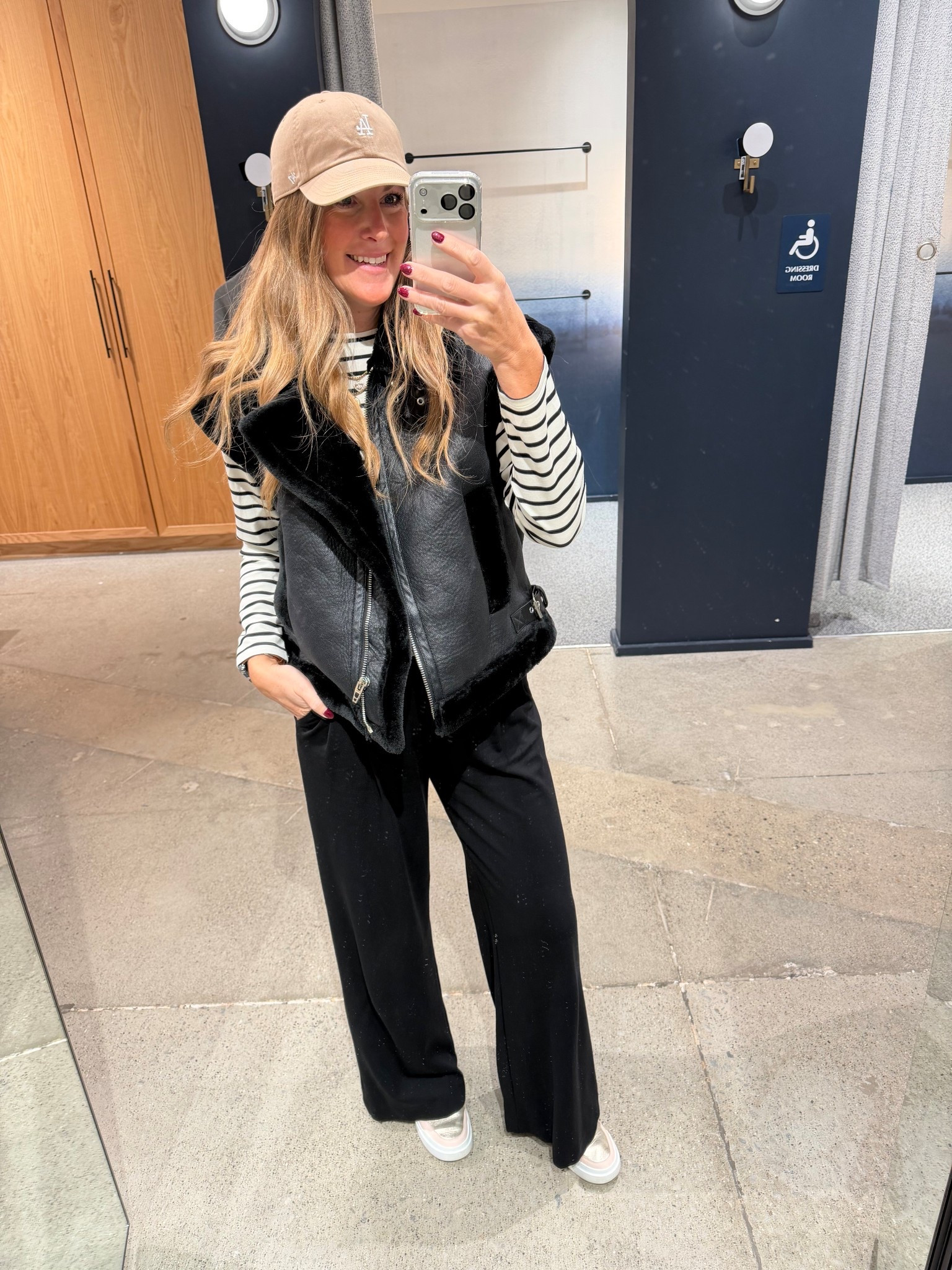 Monday OOTD

#LTKdayinmylife #LTKHoliday #LTKGiftGuide