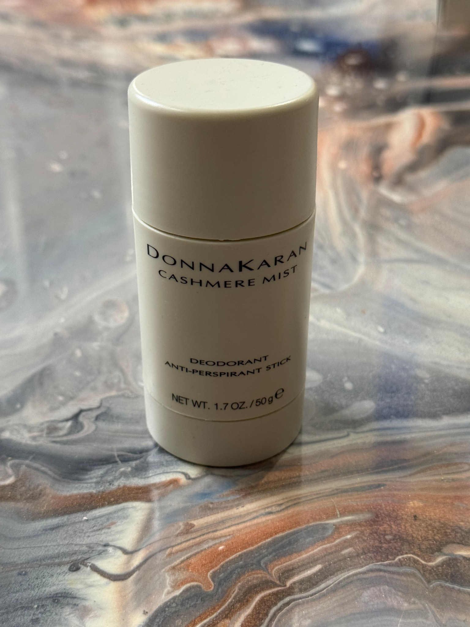 ✨A little luxury in my everyday routine ✨ The Donna Karan Cashmere Mist deodorant is soft, feminine, and long-lasting — the perfect touch of elegance to start the day. 🌸🤍

#LTKBeauty