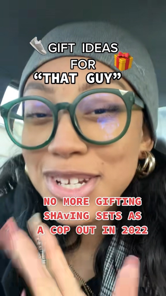 FREE THE MEN IN YOUR LIFE FROM MORE SHAVE SETS UNDER THE TREE THIS HOLIDAY 🎅🏾🎁🤣

here are accessible & diverse gifts you can grab for any guy in your life TUHDAY:


#LTKGiftGuide #LTKHoliday #LTKCyberWeek