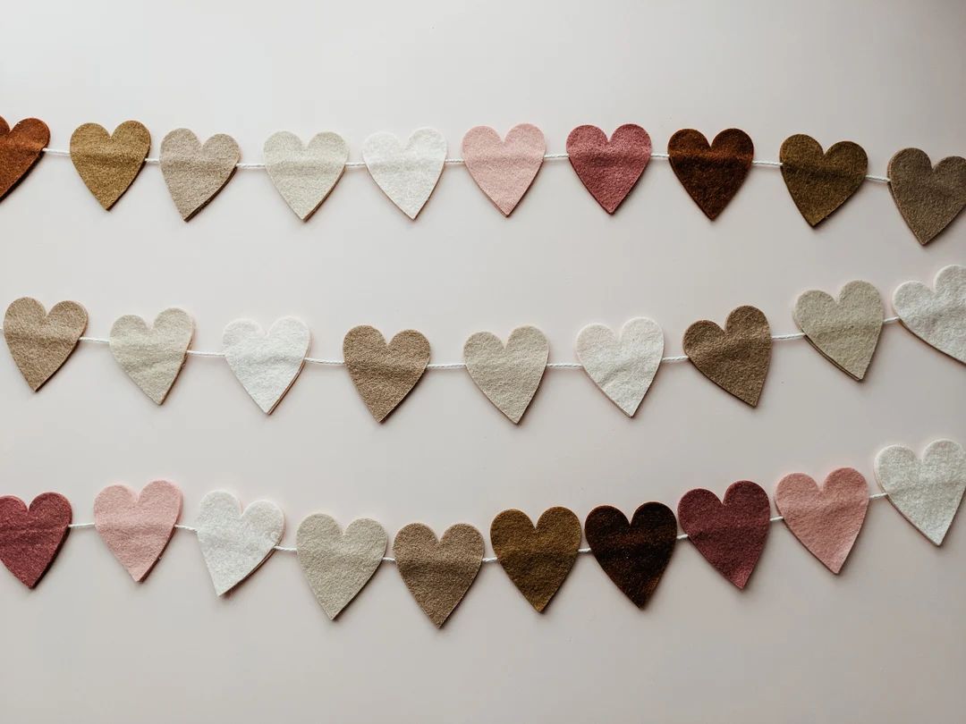 Neutral Felt Heart Garland Valentine's day banner | Etsy (US)