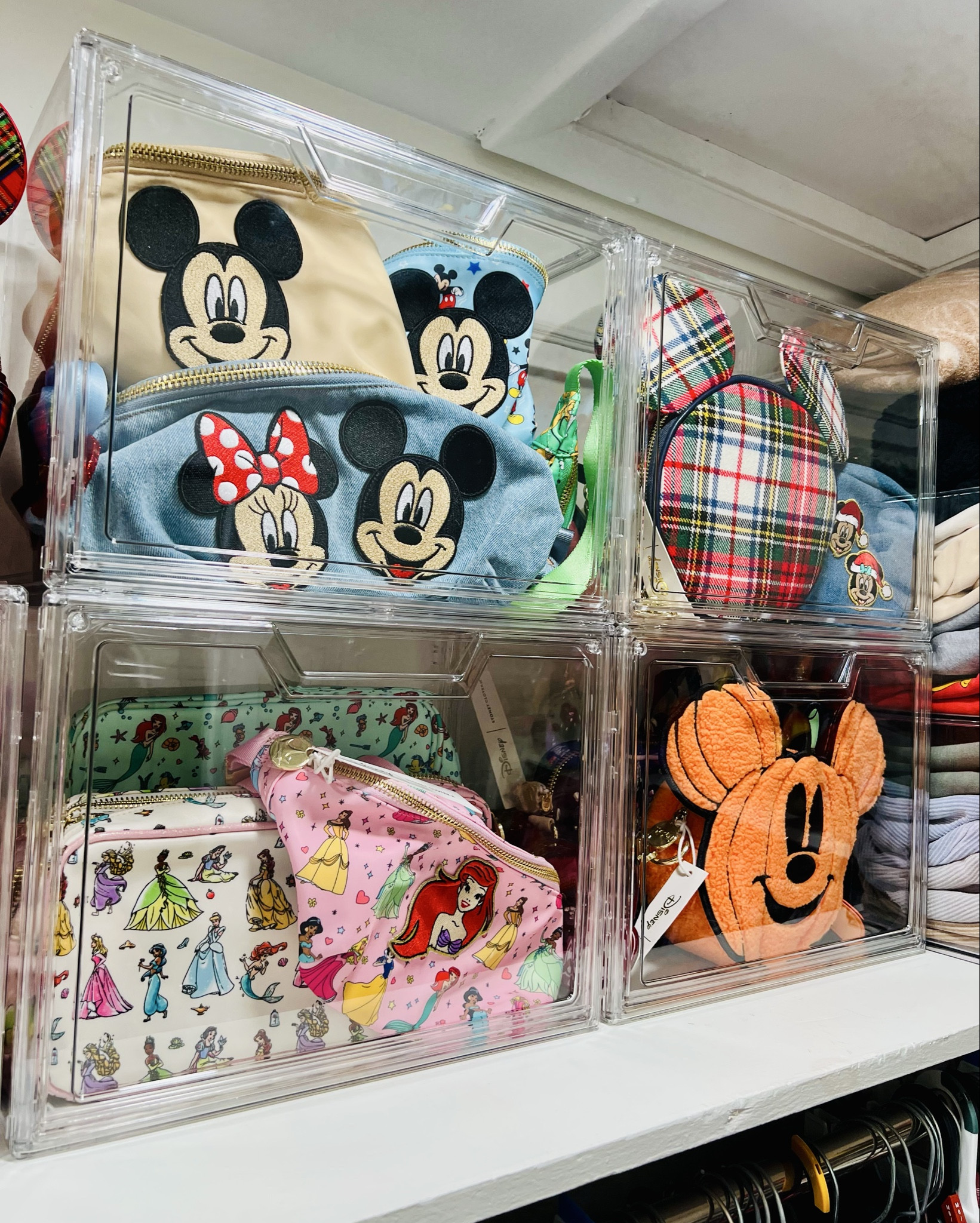 The perfect closet storage for your purses and bags! Easy to see and display 👜
