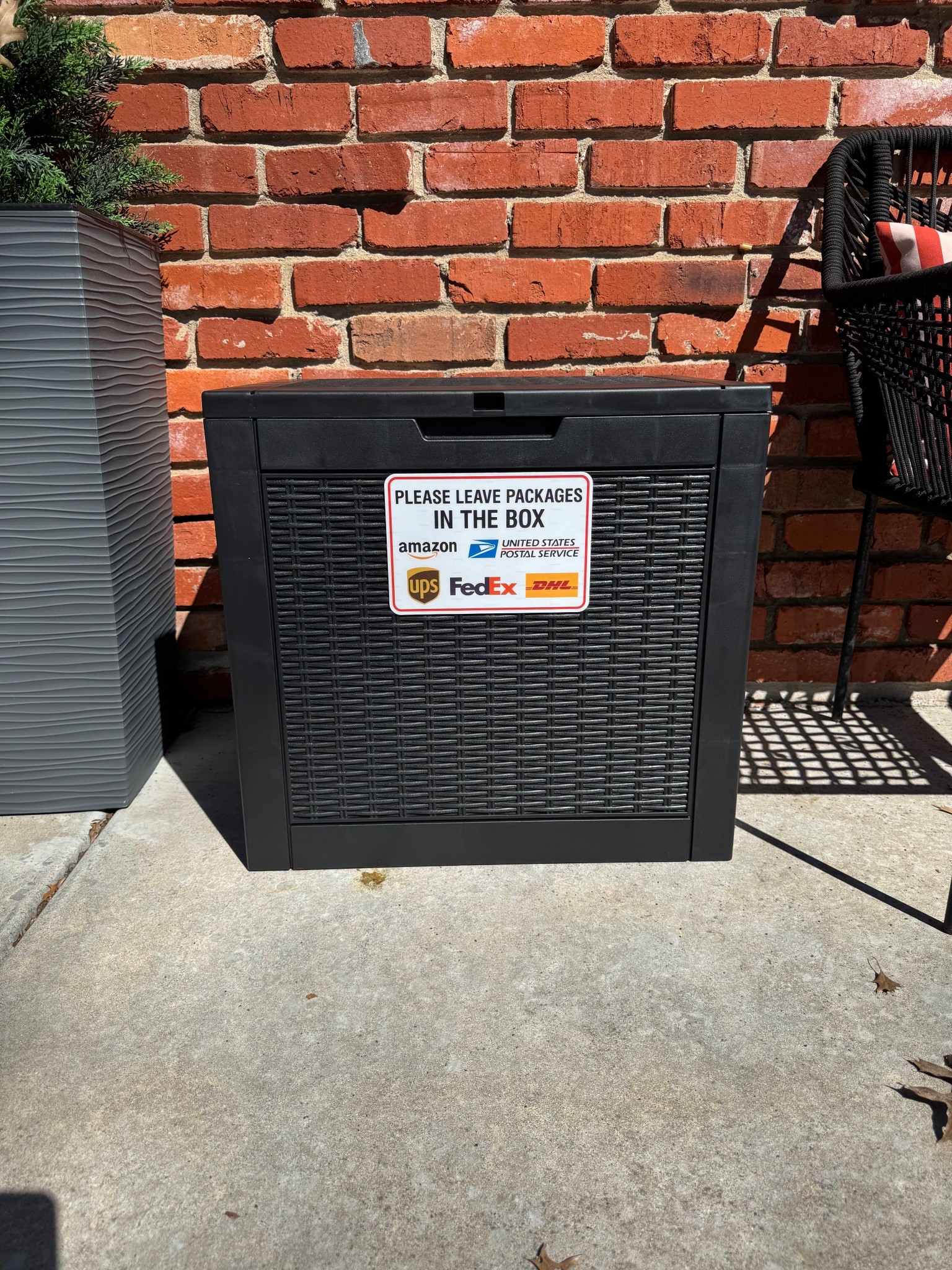 My delivery box sticker! 

#LTKmomlife #LTKdayinmylife #LTKHome