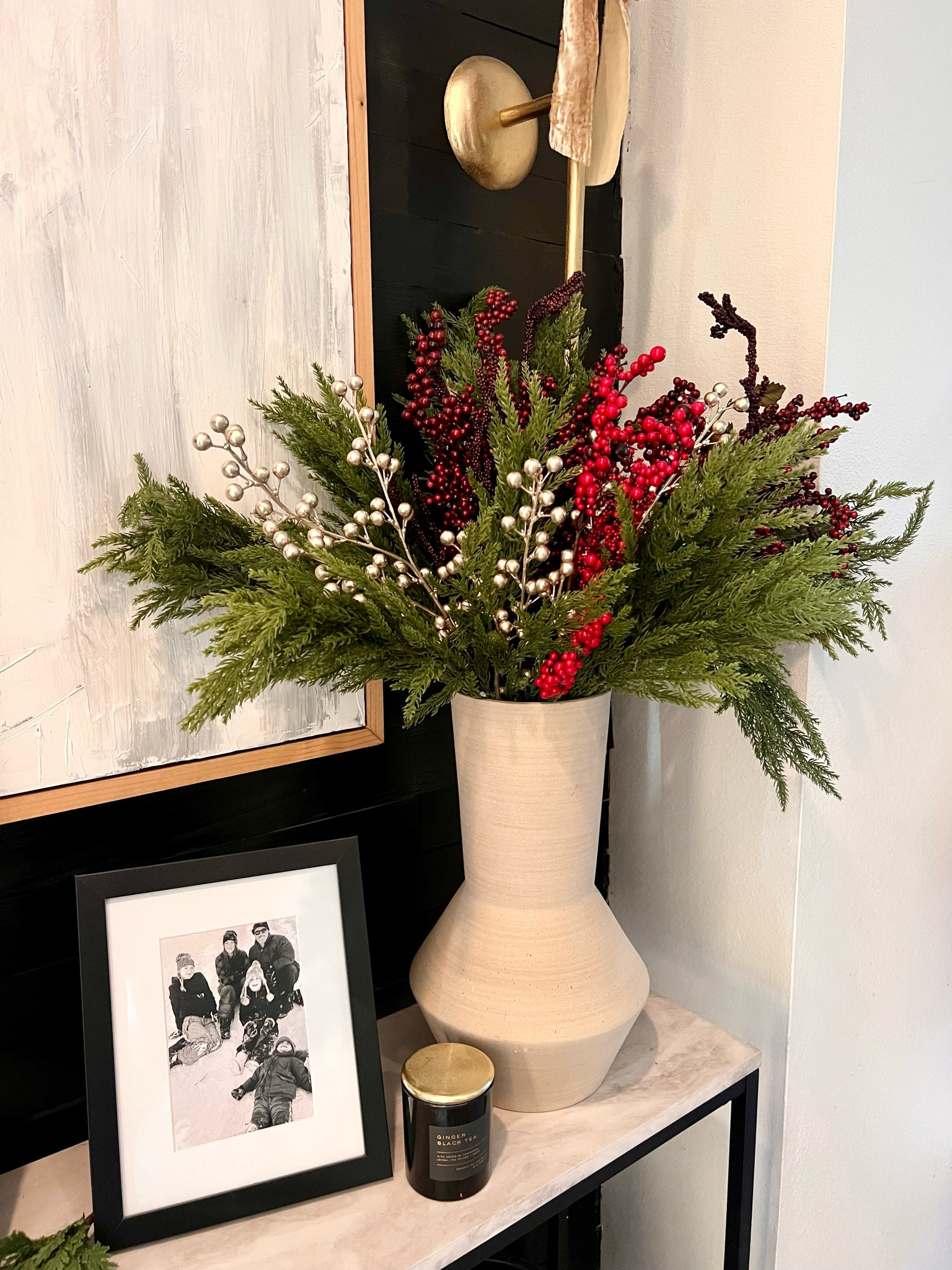 Christmas entry decor 

Gatehouse No 1
Faux stems
Cedar stems
Christmas decor
Christmas entry table 

#LTKSeasonal #LTKHome #LTKHoliday