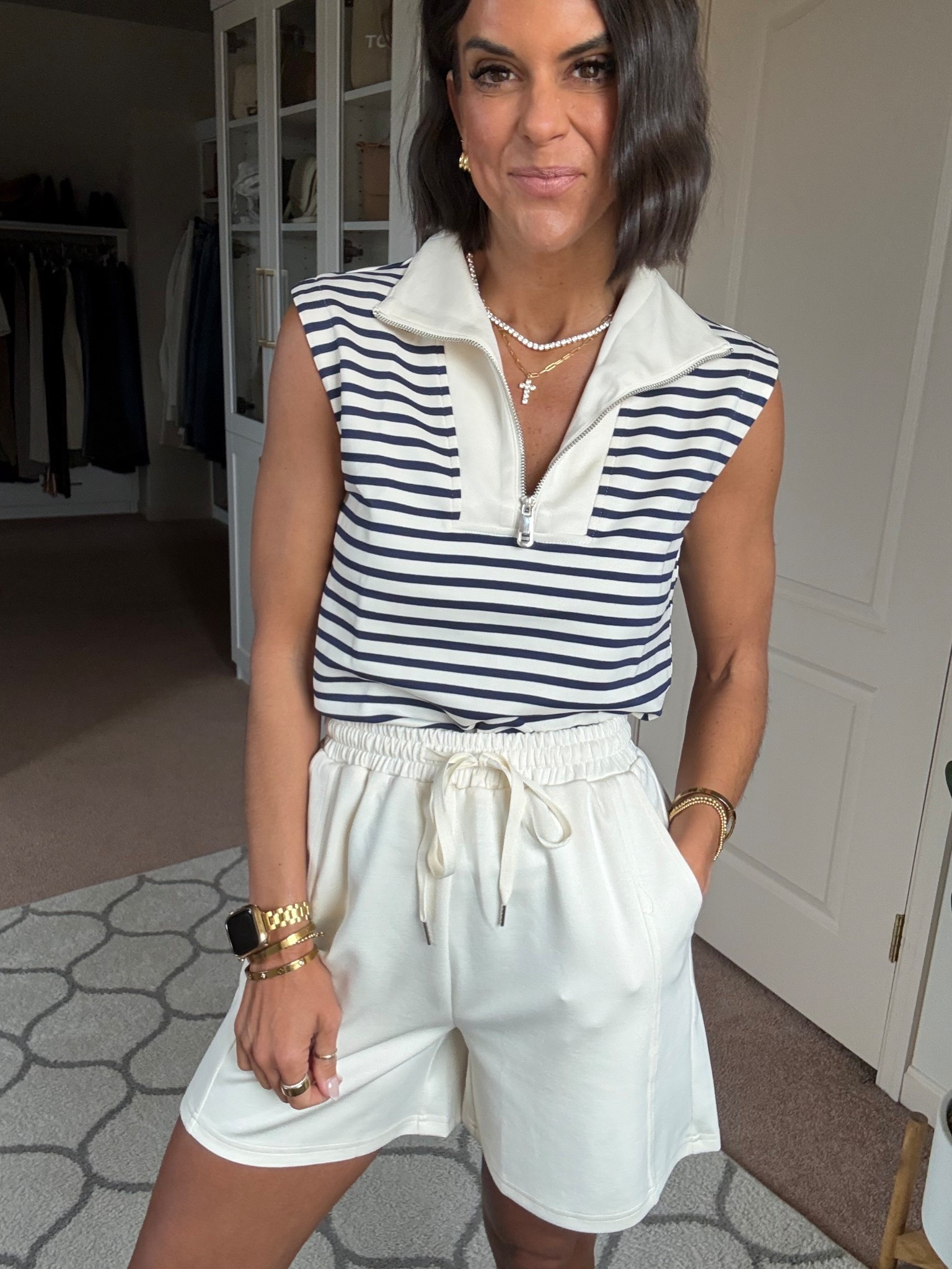 Size small in set

#LTKSeasonal