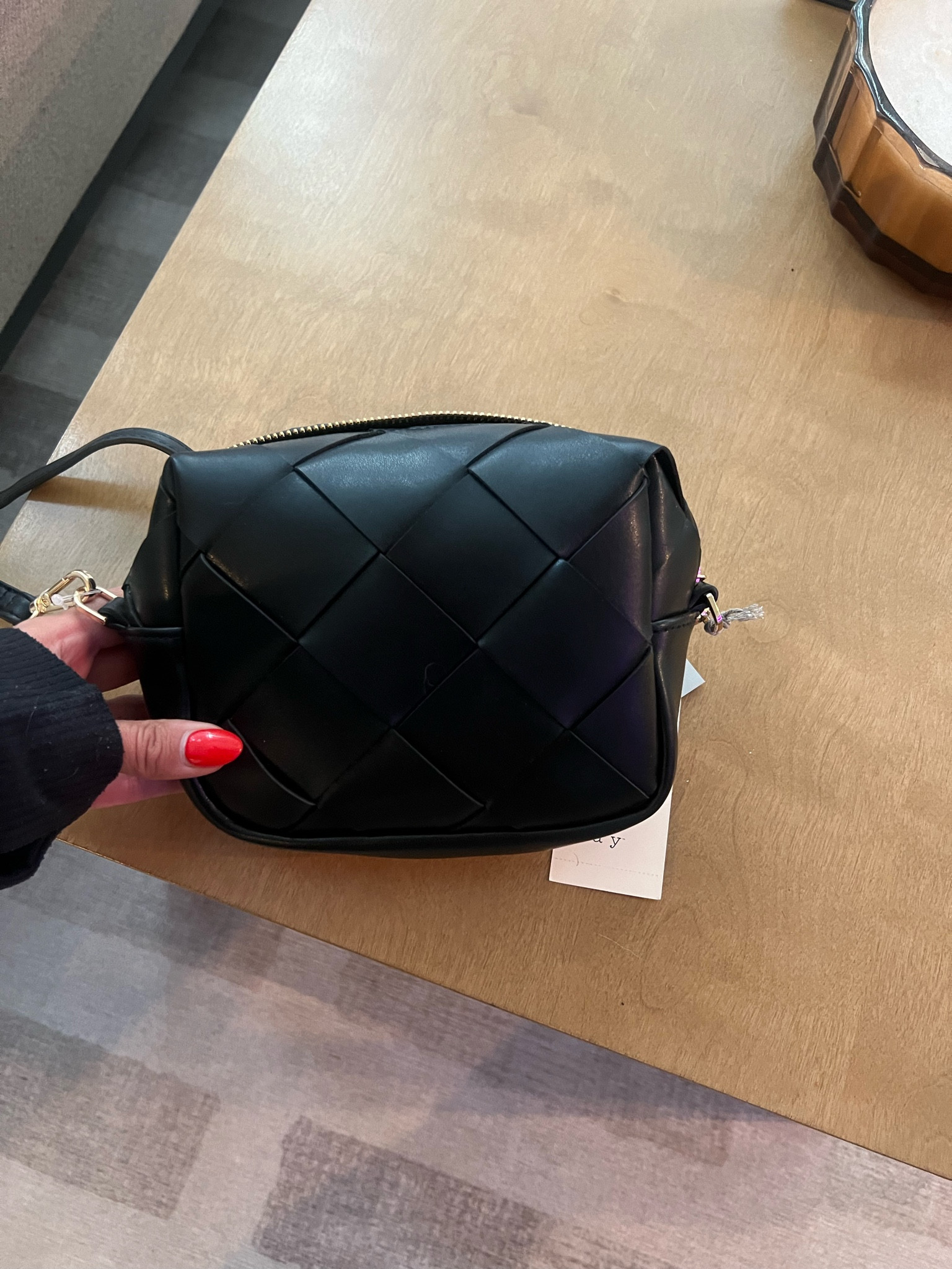 Obsessed with this crossbody bag from Target. Under $25. Surprisingly good quality!

Target style
Cube crossbody purse
Target bag
Bottega 
Black crossbody purse 
Target accessories
Black purse 

#LTKitbag #LTKstyletip #LTKfindsunder50

#LTKFallSale #LTKFindsUnder50