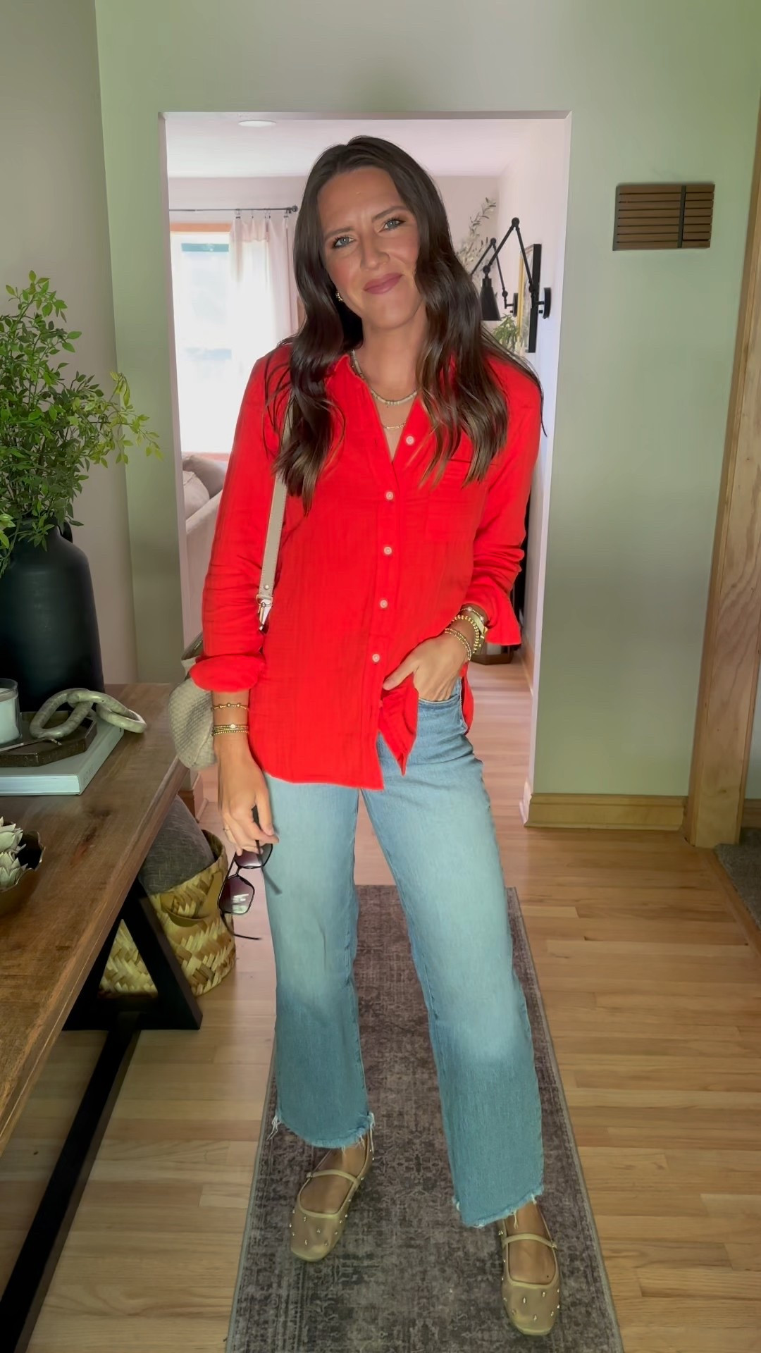 Todays outfit

Top - medium for looser fit
Jeans - size down, I’m in a 25 tall 