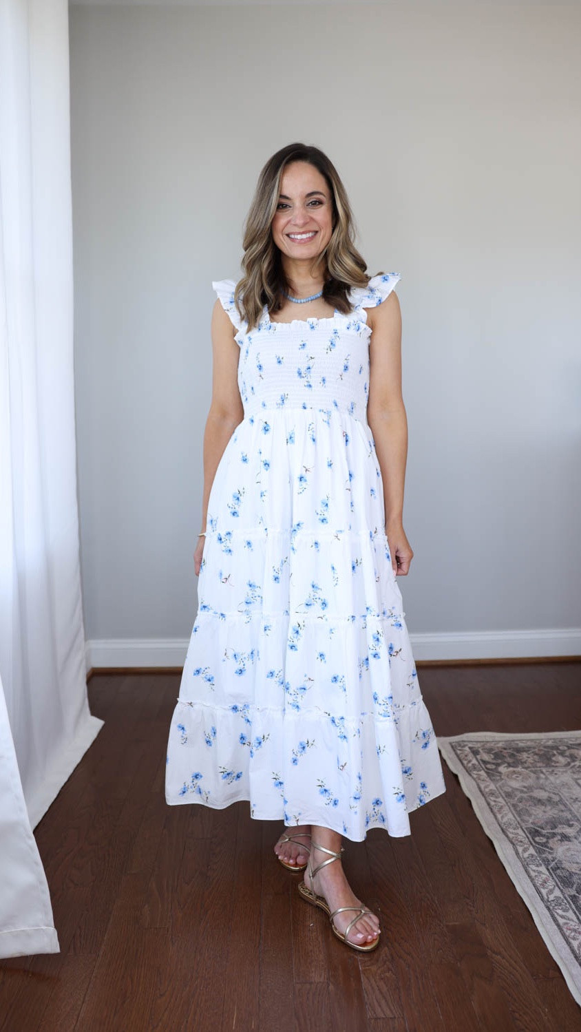 If you’re building a summer wardrobe and you’re focused on natural fibers, here are 10 items from @Quince to get you started. (Bonus, they’re all petite-friendly). #quincepartner 

100% Organic Cotton Poplin Smocked Midi Dress: XS in Romantic Stems

100% European Linen Cropped Tank: XS in Navy
100% European Linen Trouser Shorts: 0 in Flax
100% European Linen Fitted Tank: XS in White
100% Organic Cotton Poplin Tiered Maxi Skirt: XS in Pale Custard Yellow
Bella Stretch Vintage Shorts: 24 in Atlantic Blue
Bella Stretch Vintage Shorts: 24 in Ghost White
100% Organic Cotton Gauze Long Sleeve Shirt: XS in Bayside Stripe
100% Organic Cotton Waffle Stitch Open Cardigan: XS in Shell Pink