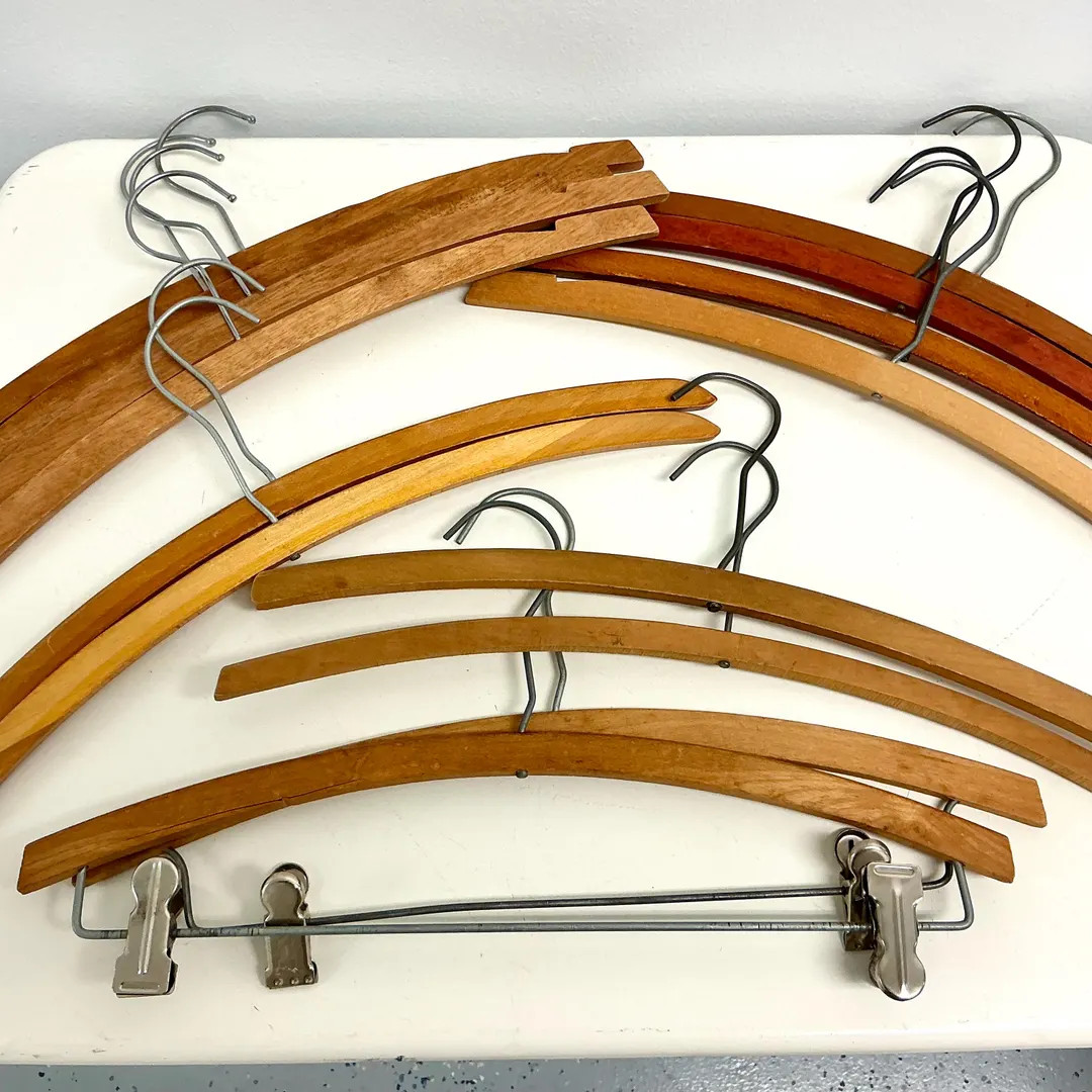1, 2 or 4 Wood Hangers: Plain Medium, Dark, Light Wooden Vintage Natural | Etsy (US)