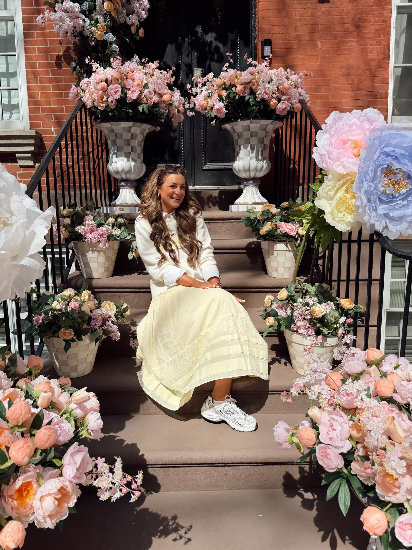 nyc in the spring is breathtaking!!!!! I still can’t believe we got to meet @markballas He was truly so kind, and such a gem!!! I’m so glad @mrsmunchsmunchkins and I took a quick girls trip, this is exactly what I needed to recharge to finish out the school year!!!! ✈️🗽🍎✨

#LTKootd #LTKdayinmylife #LTKTravel