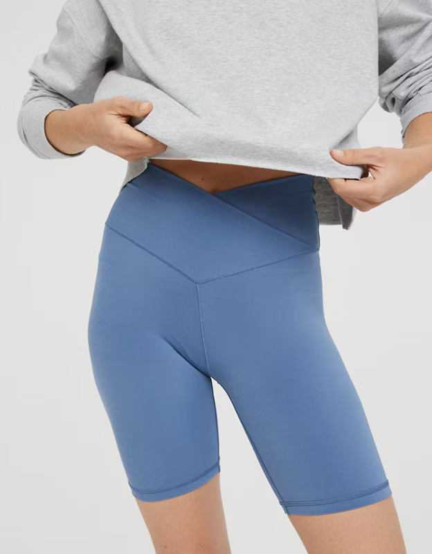 OFFLINE Real Me Crossover 7" Bike Short | American Eagle Outfitters (US & CA)