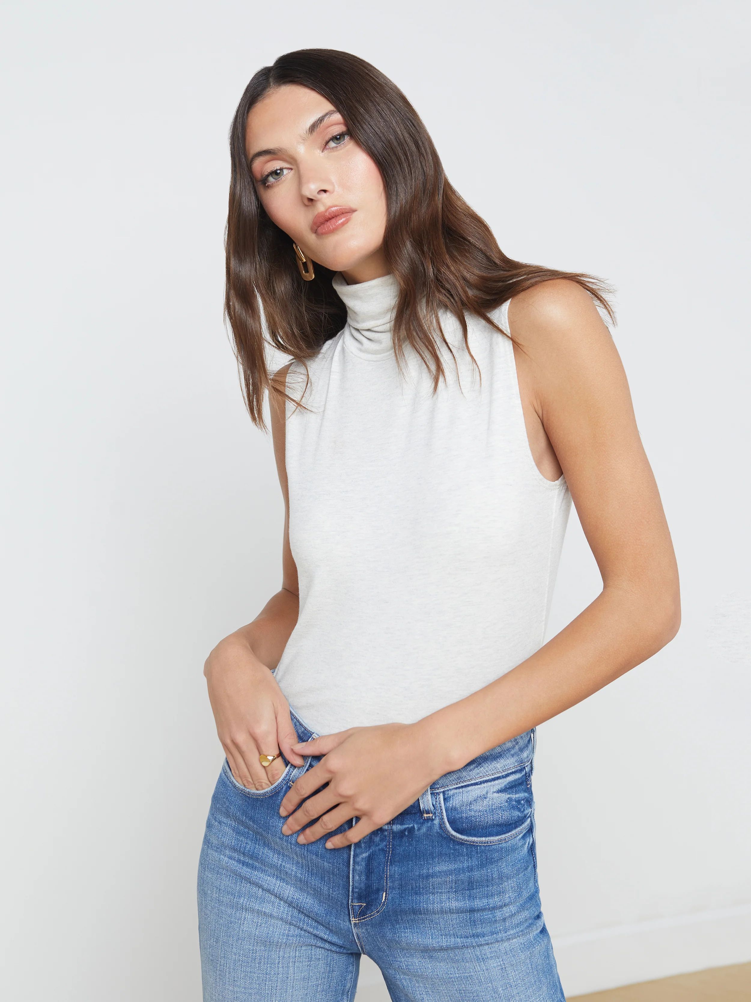 L'AGENCE Ceci Top in Light Ash Grey | L'Agence