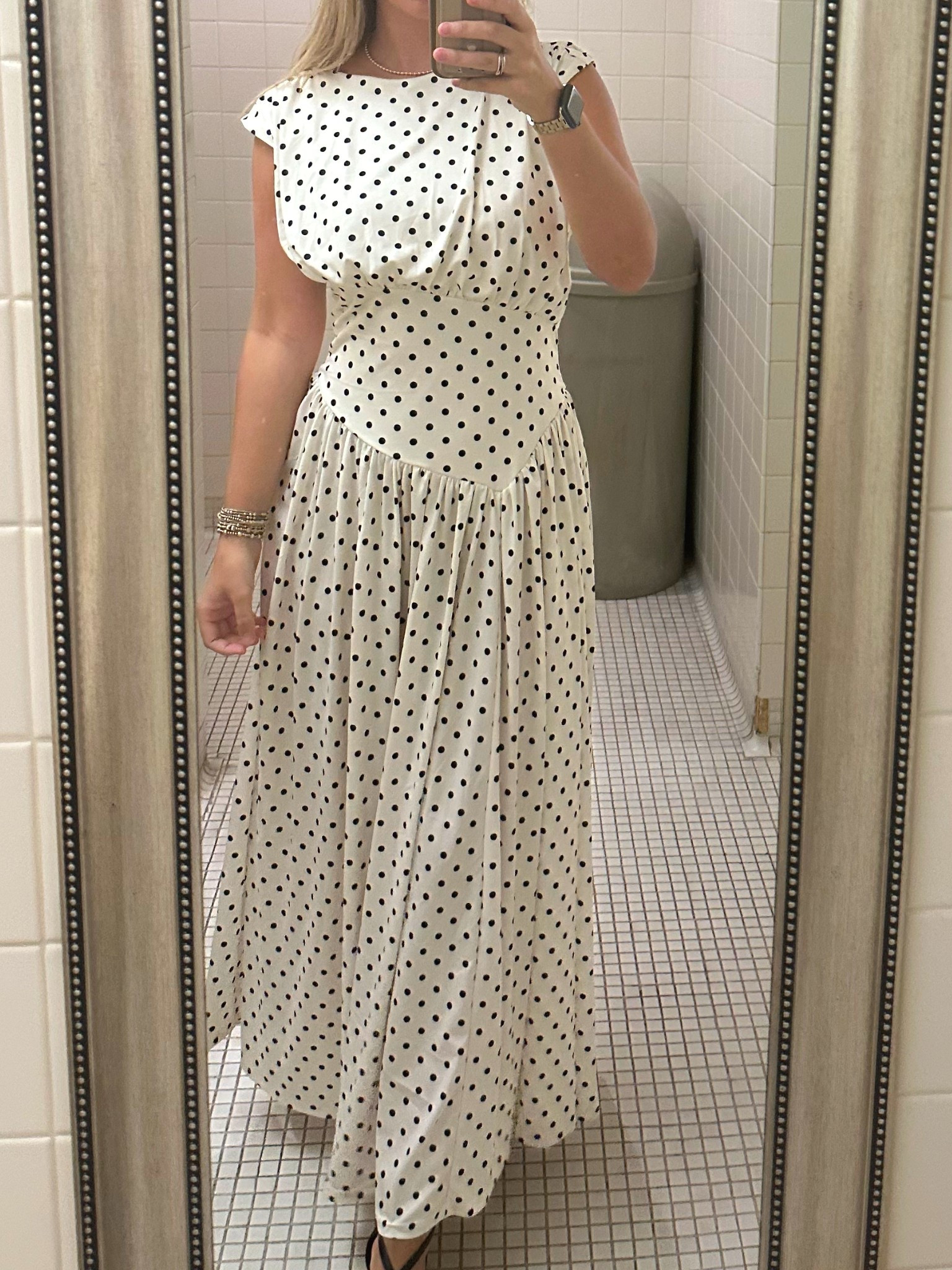 This is one of my favorite dresses to wear to work that is under $50!

#LTKFindsUnder50 #LTKWorkwear