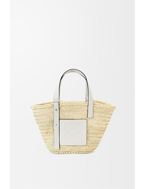 BASKET BAG IN PALM LEAF MEDIUM | David Jones (Australia & New Zealand)