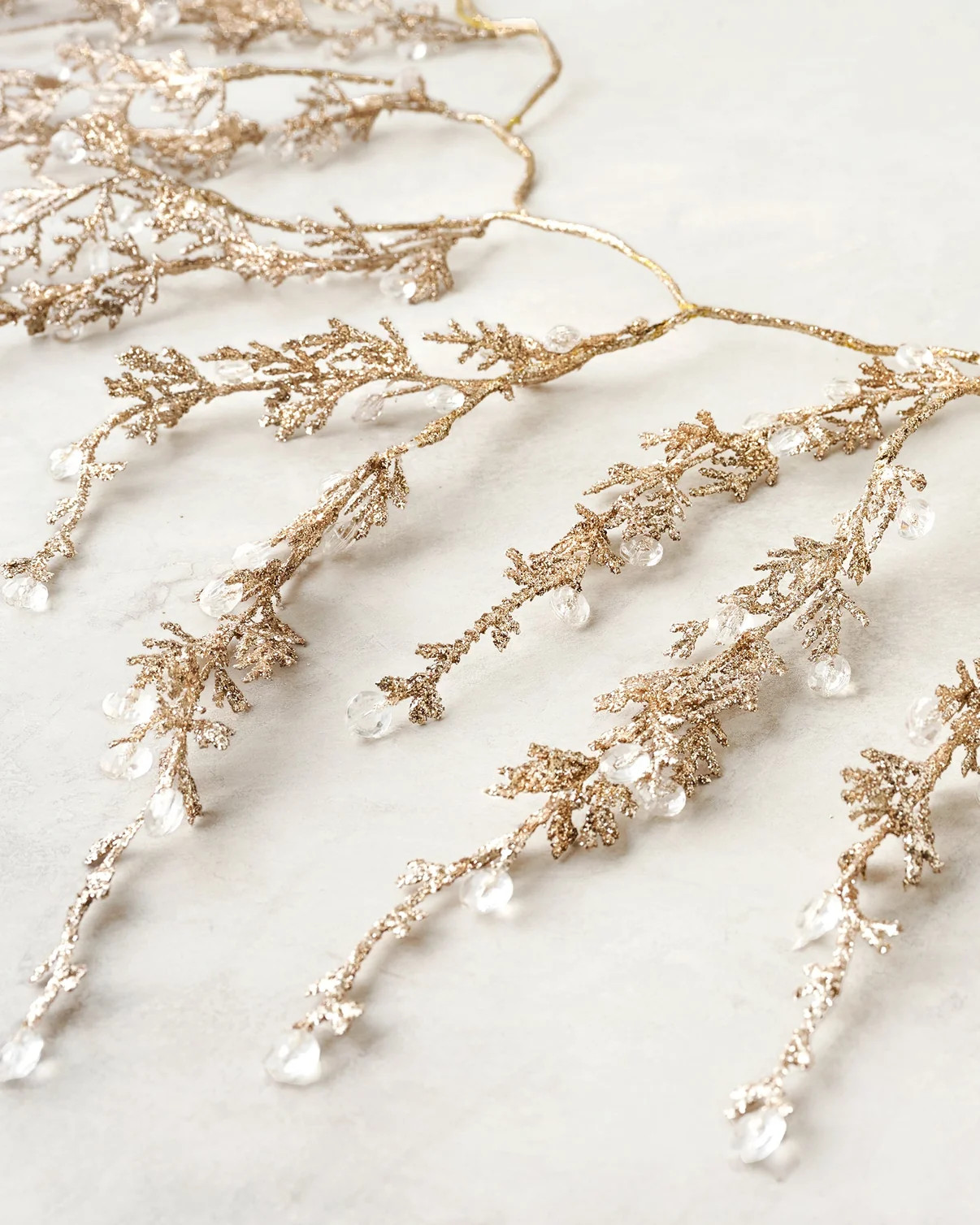 Winter Splendor Garland | Magnolia
