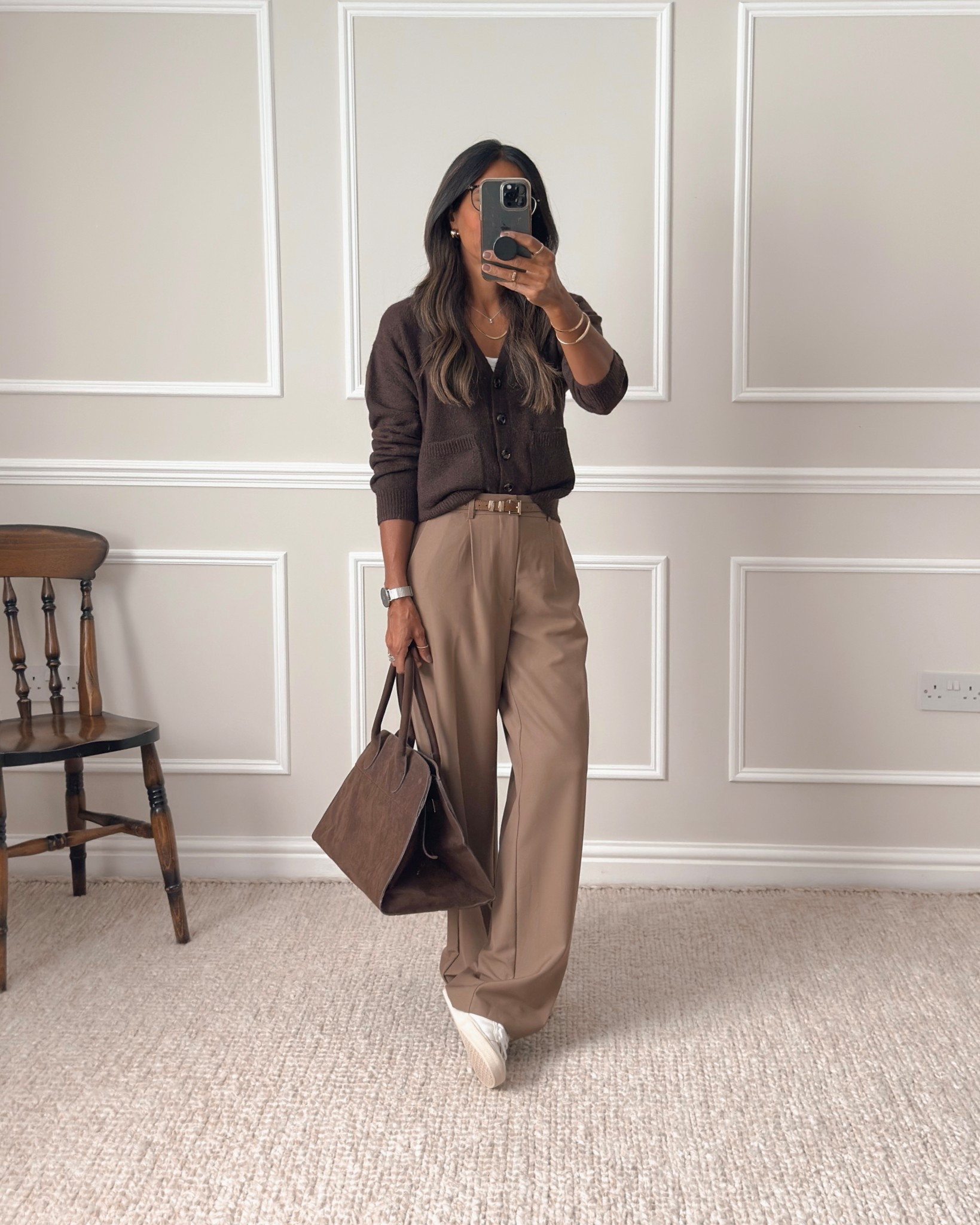 Brown cardigan - wearing size XS. You have 2 options to purchase. The first is from Uniqlo or H&M as they are identical. Tagging both incase one of them is out of stock. This is a boxy fit so would definitely recommend sizing down. With pockets.

Another option is a cardigan that’s really similar from H&M which I also own - they had this last Autumn too. I’d recommend XS if you’re a similar build to me. Quite oversized and this one doesn’t have pockets.

Wide high waist trousers - Wearing my normal trouser size - UK size 8. I’m 5’5 and they are long on me but I use wonderweb or safety pins to turn them up along the back hem so bear this in mind if you’re about my height.

#LTKautumn 