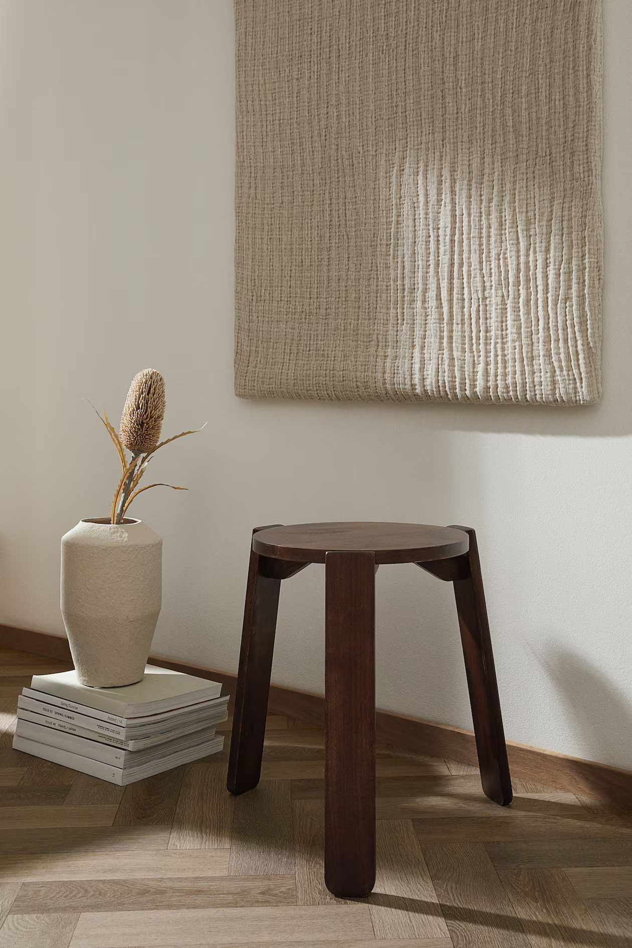 Wooden stool | H&M (UK, MY, IN, SG, PH, TW, HK)