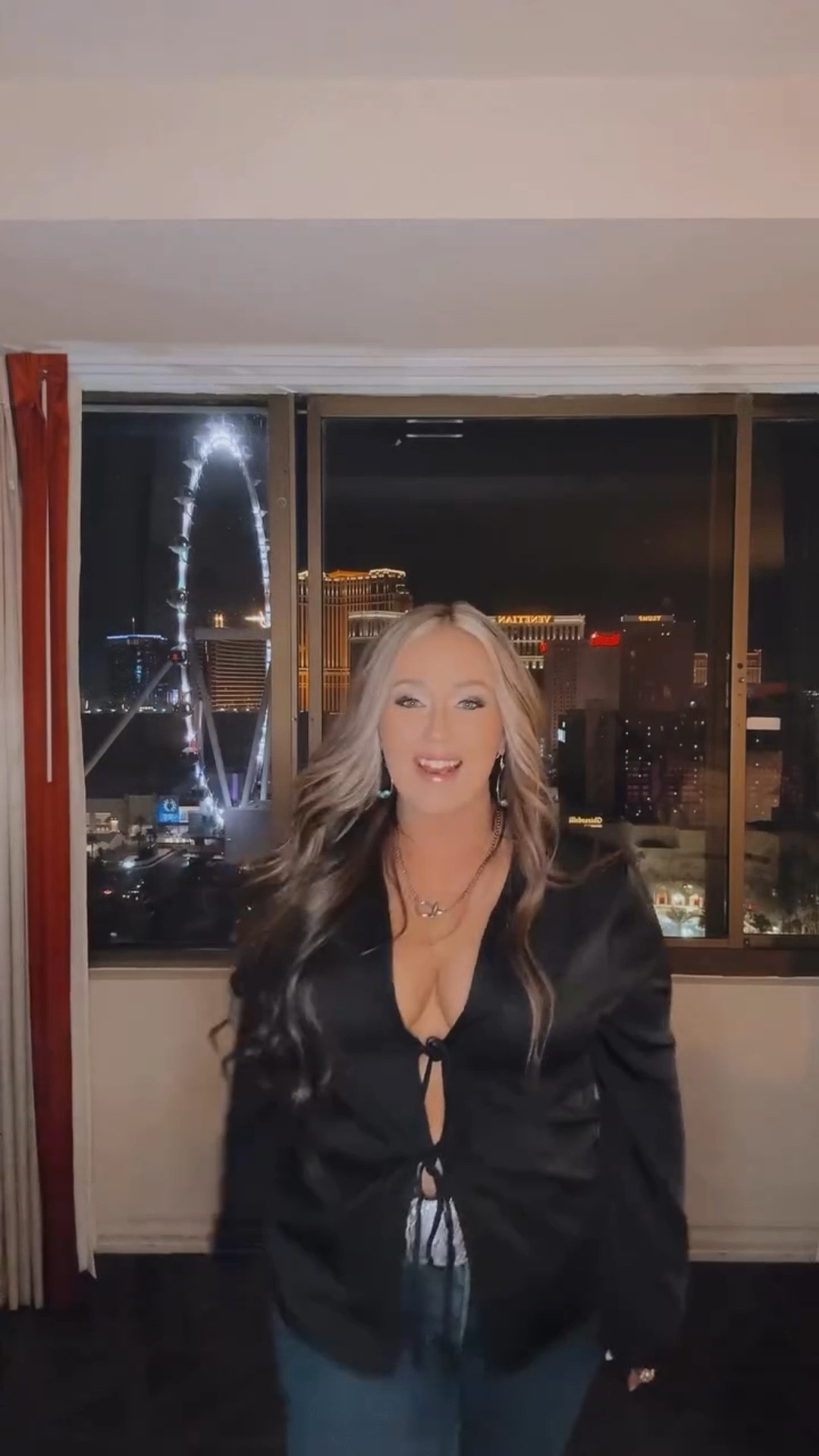 Hellllloooo Vegas! 🎰🍸
Unpacked and officially ready for the next nine days.✨

#NFR2025
#NFRLasVegas
#LasVegasNFR
#CowboyChristmas2025
#CowboyChristmas
#RodeoFashion
#WesternFashionDaily
#VegasRodeo
#NFRStyle
#NFROutfits
#WesternInfluencer
#RodeoReady
#WesternBoutiqueStyle
#VegasCowgirl
#CowgirlStyleInspo