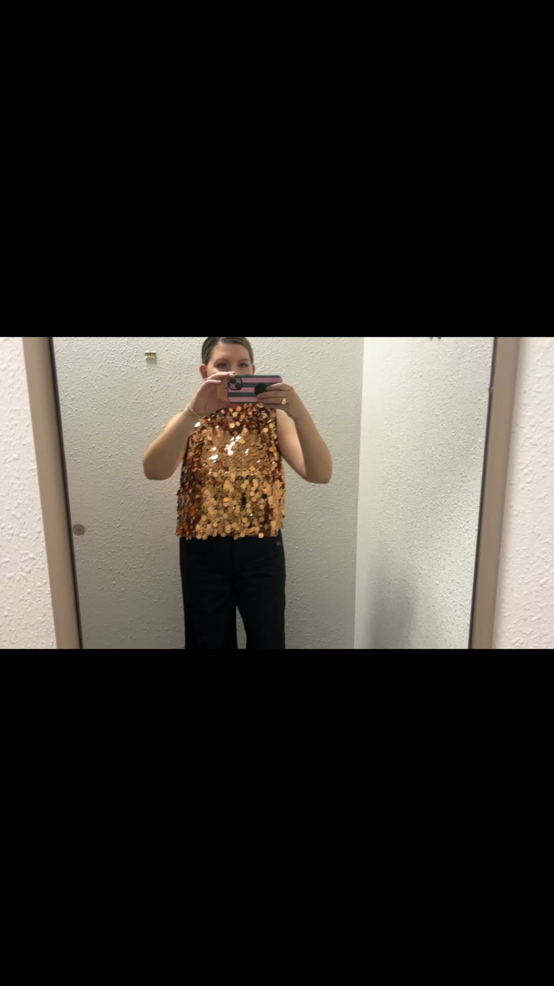 Worth the splurge. This top is gorgeous and easy to fit. There is a matching skirt as well.
Fits true to size. I chose large (usually wear US 12

#LTKHoliday #LTKTall #LTKSeasonal