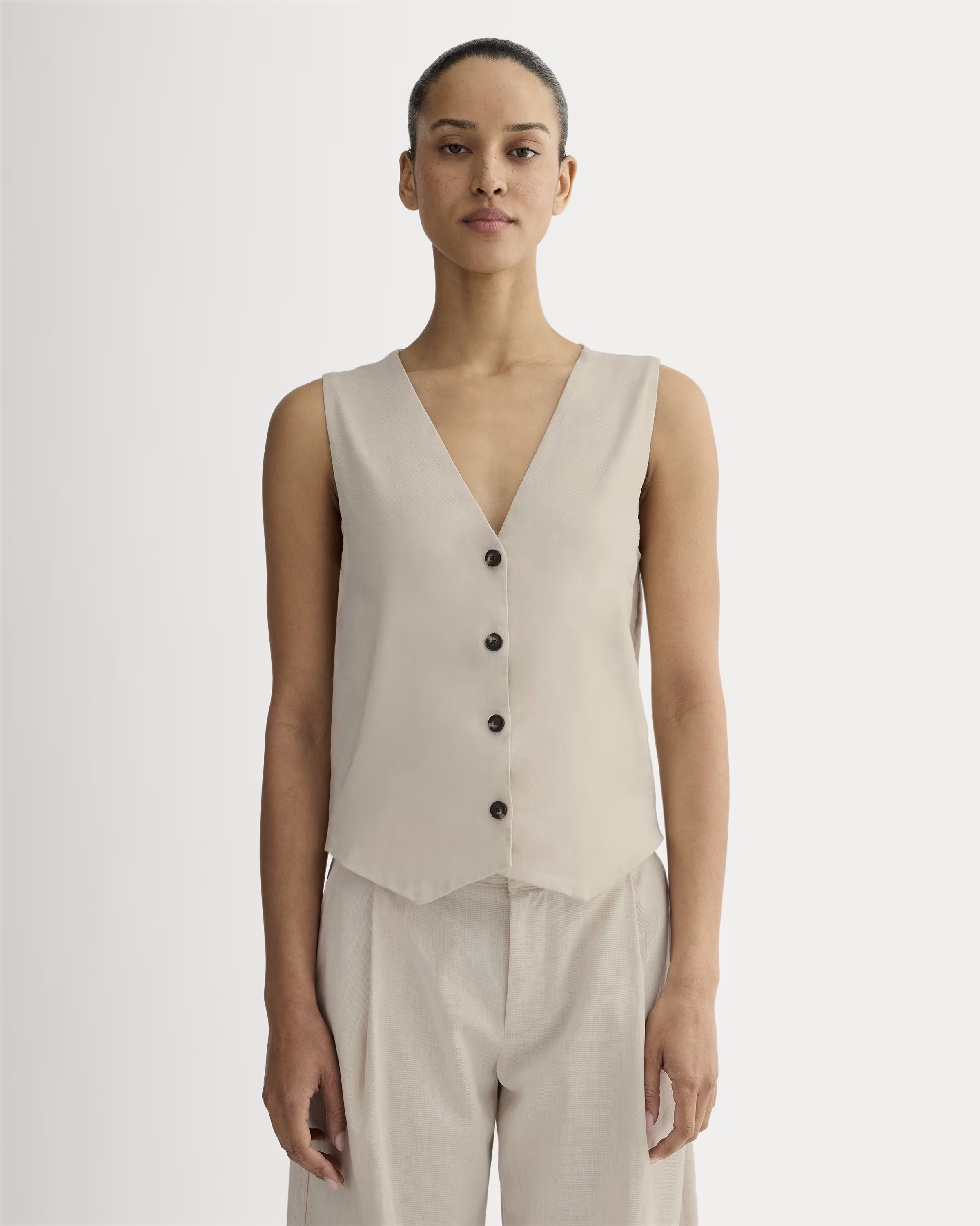 The Vest in Stretch Linen | Everlane