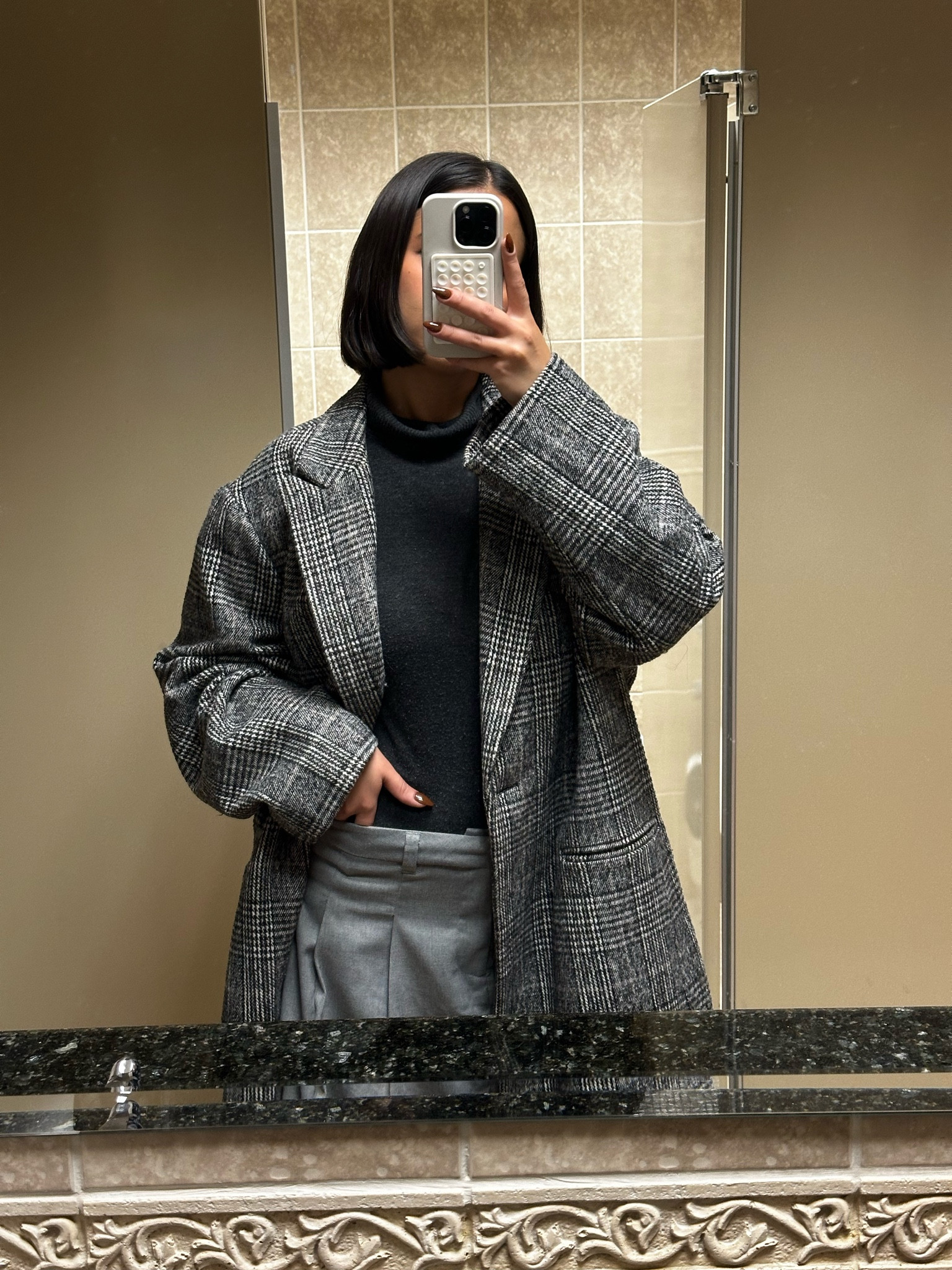 Winter outfit corporate edition ❄️✨  blazer is Joe Fresh and skirt is Zara. Tagged similar options in the product section! 

#LTKworkwear #LTKcanada #LTKwinter