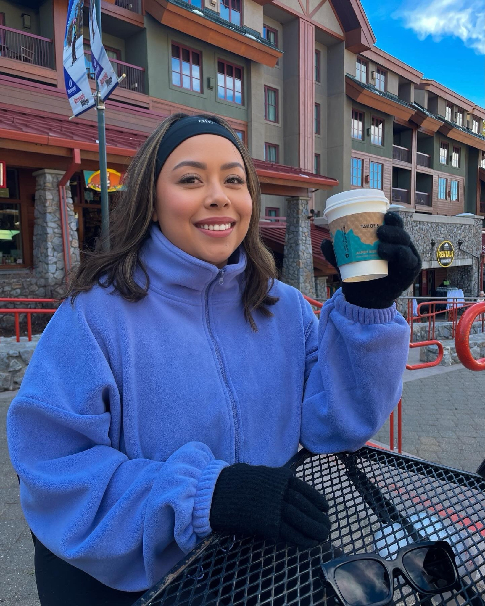 Snow gear, winter clothes, cute winter jackett

#LTKStyleTip #LTKActive #LTKFindsUnder50