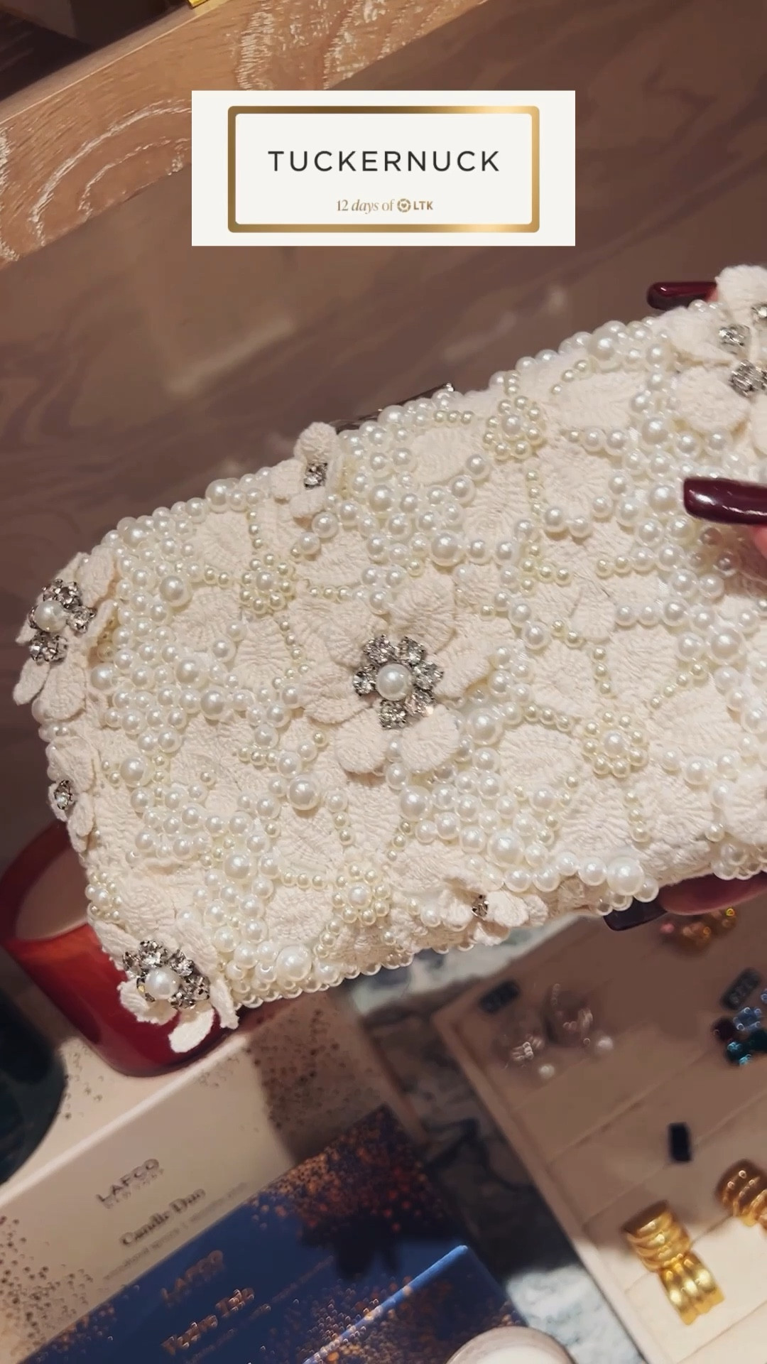 I stopped by the Tuckernuck store on Madison Avenue to get a firsthand look and these are some of my favorites for holiday style. 

They have some great accessories at various price points 😍

💋 P.S. If you follow, save, share, or shop my posts here on LTK or my blog, The Patranila Project, thank you! I really appreciate you being part of this community and shopping with me. 

#ltkseasonal #ltkmidsize 

Holiday outfit, sequin skirt, sequined skirt, party dress, new year's eve outfit, holidays accessories, jeweled handbags, holiday clutch 

#LTKGiftGuide #LTKHoliday #LTKOver40