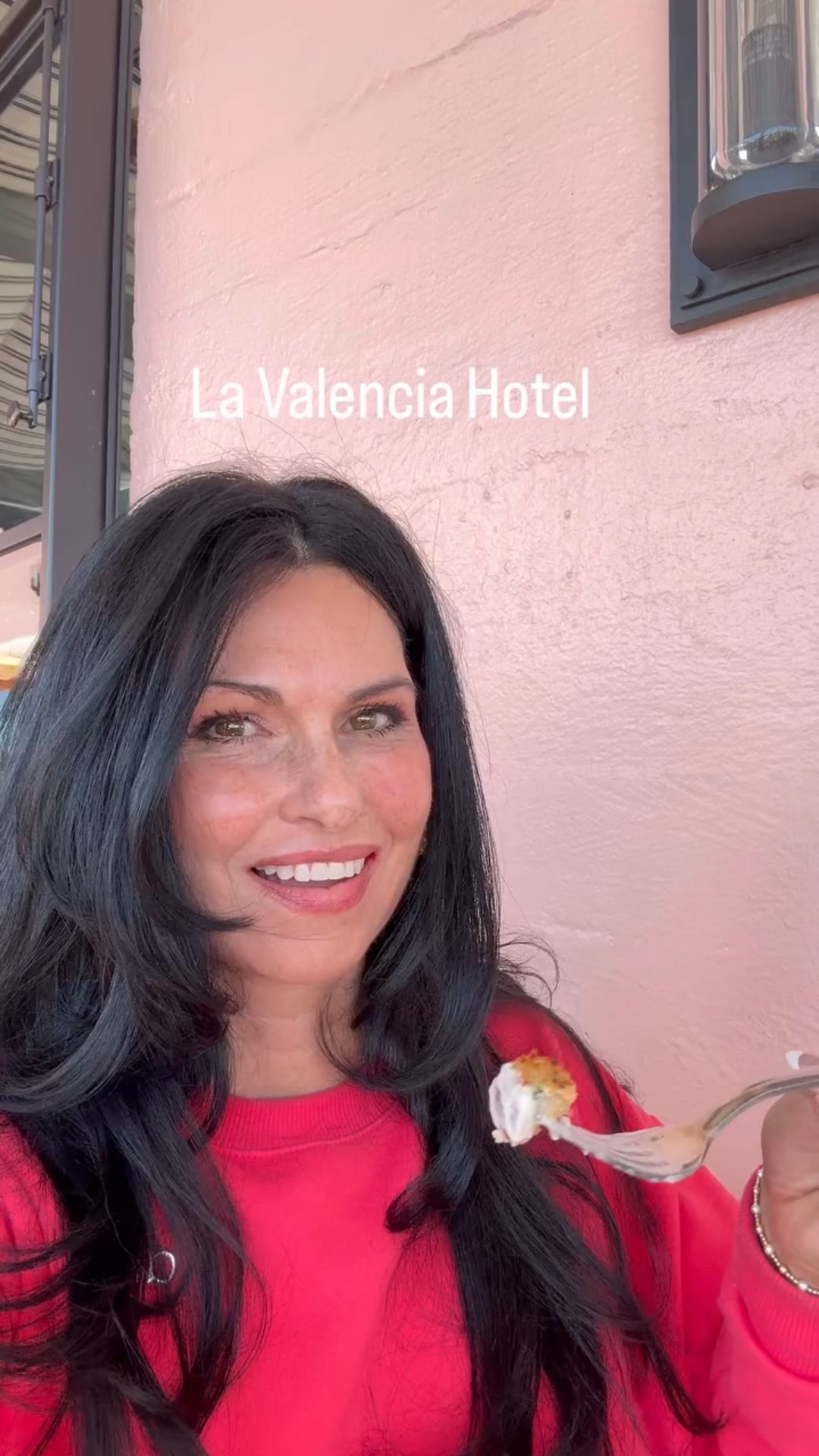 La Valencia Hotel, the “Pink Lady” of La Jolla, is a historic, luxury hotel perched above the Pacific Ocean. Known for its Mediterranean-inspired design, stunning ocean views, elegant rooms, and acclaimed dining, it offers a charming blend of sophistication, relaxation, and seaside glamour.🌴

 Follow on Insta @marneys_tidbits 🌸

#Alo  #vuori #matchingsets #sweats #accoladecrewneckpullover #hoodies

#LTKdayinmylife #LTKActive #LTKgrwm